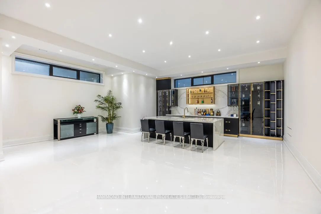 Photo 27 of 26 Valloncliffe Road, Markham, Bayview Glen — HOMEH