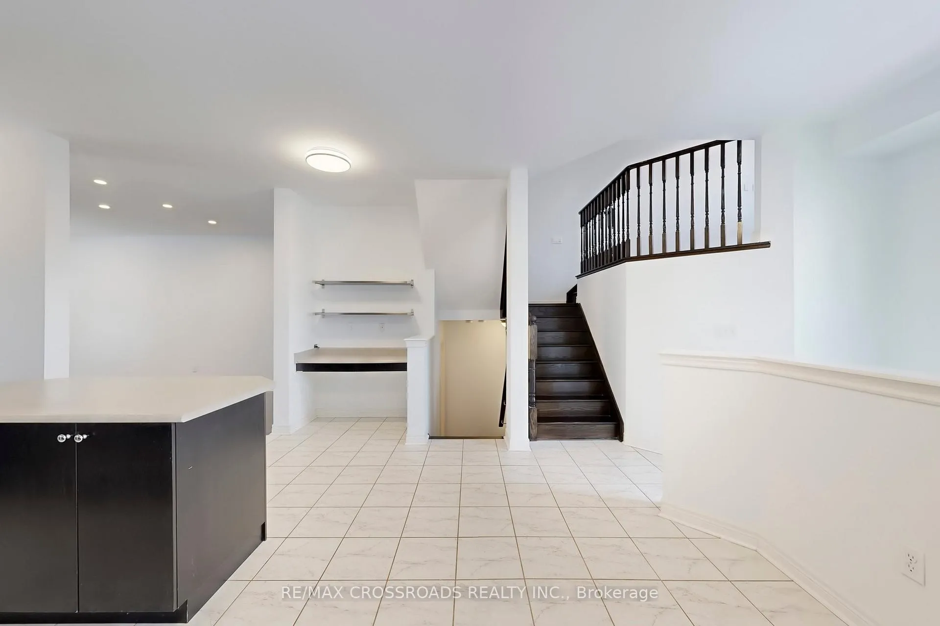 Photo 13 of 76 Rustle Woods Avenue, Markham, Cornell — HOMEH