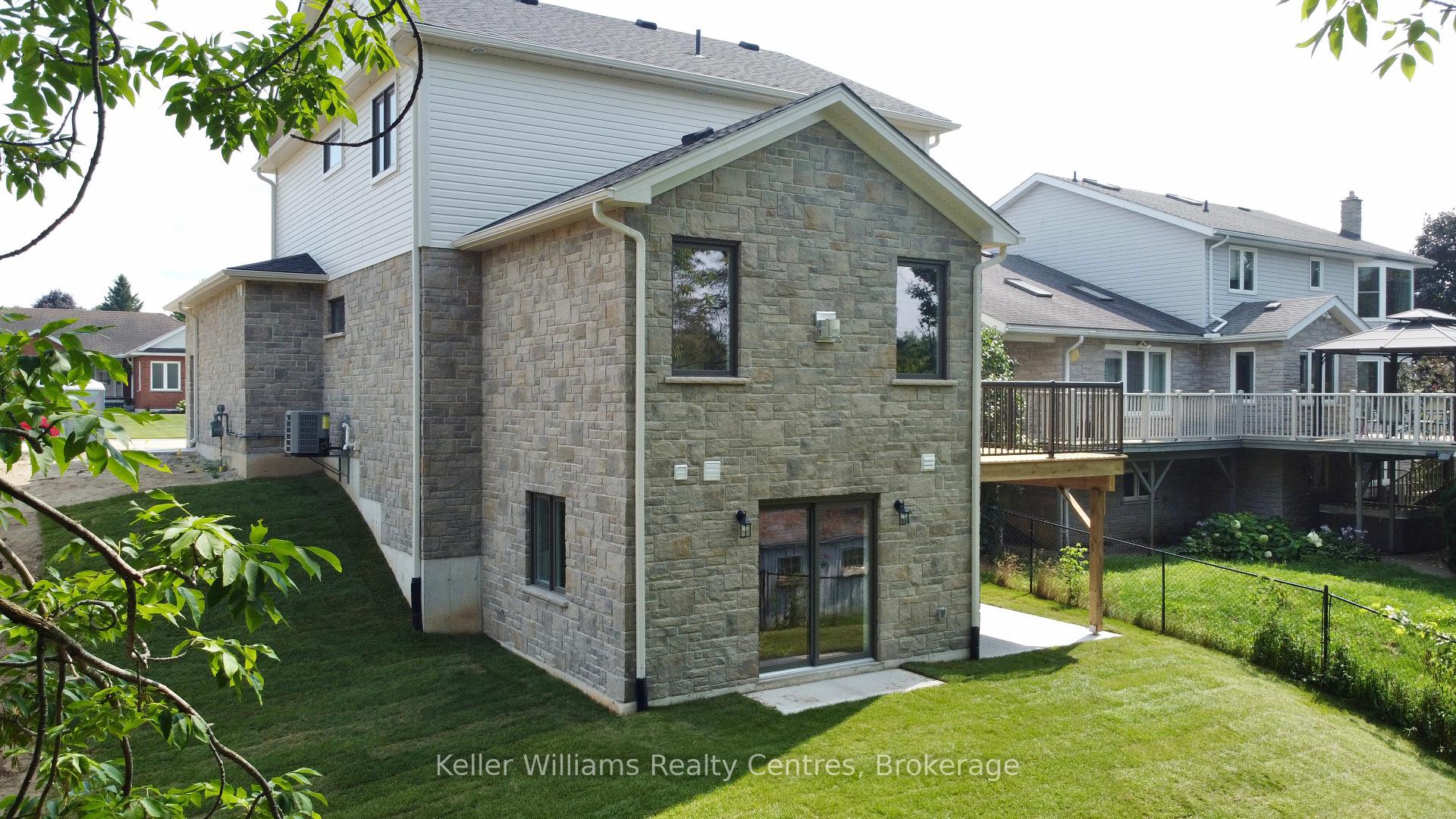 Photo 2 of 694 17TH St Crescent, Hanover — HOMEH