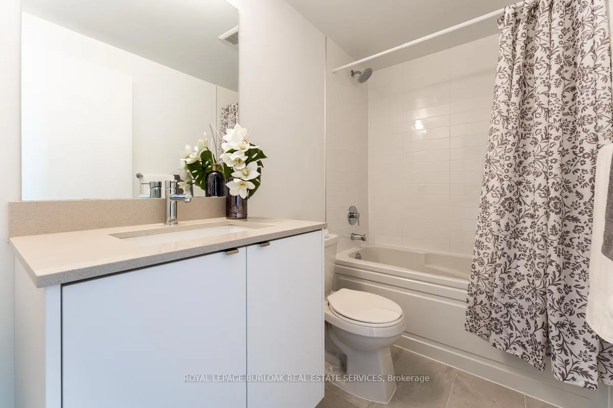 Photo 13 of Unit A518, 3210 Dakota Common, Burlington, Alton — HOMEH