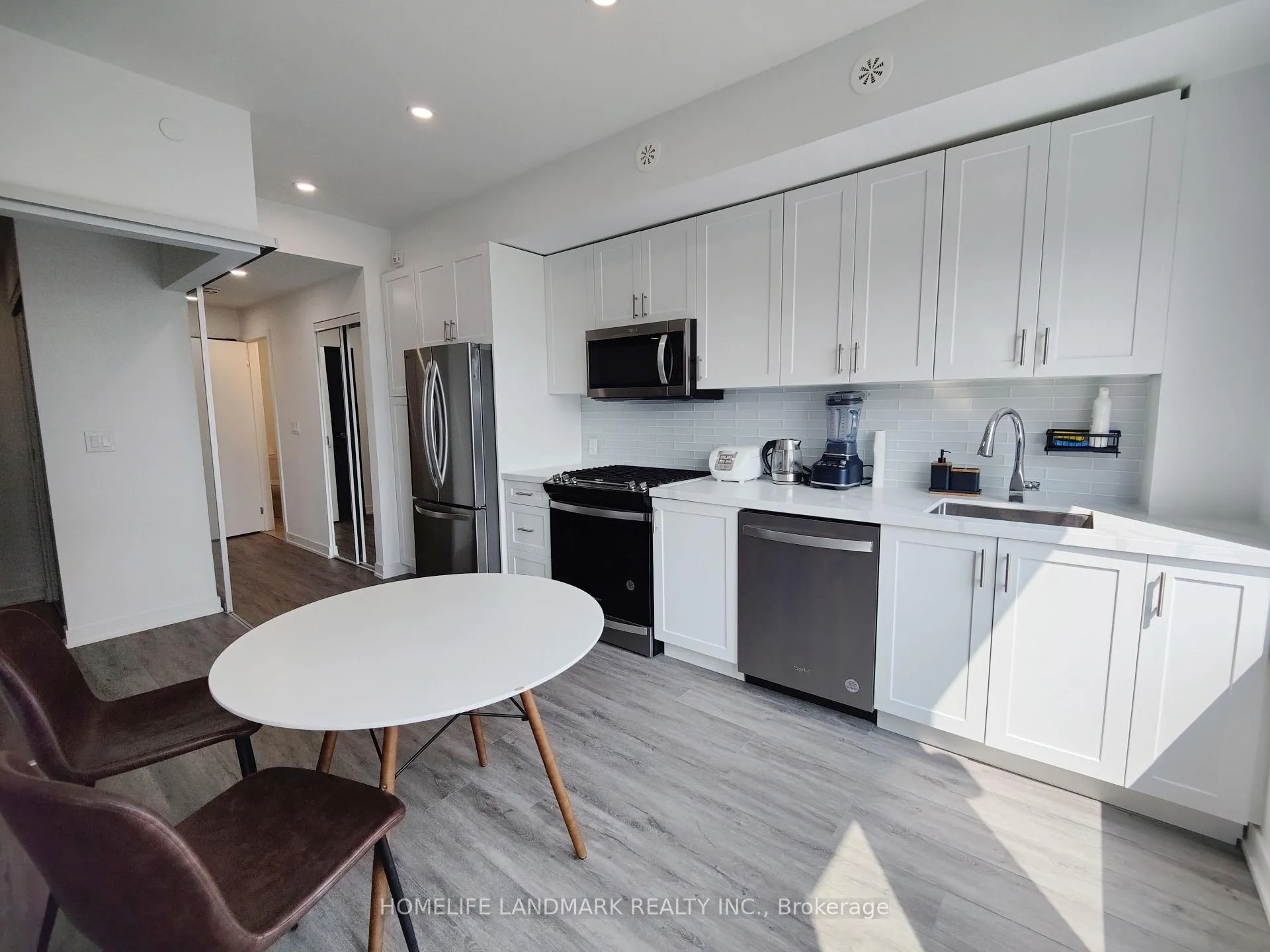 Photo 6 of Unit 6, 1479 O'Connor Drive, Toronto, O'Connor-Parkview — HOMEH