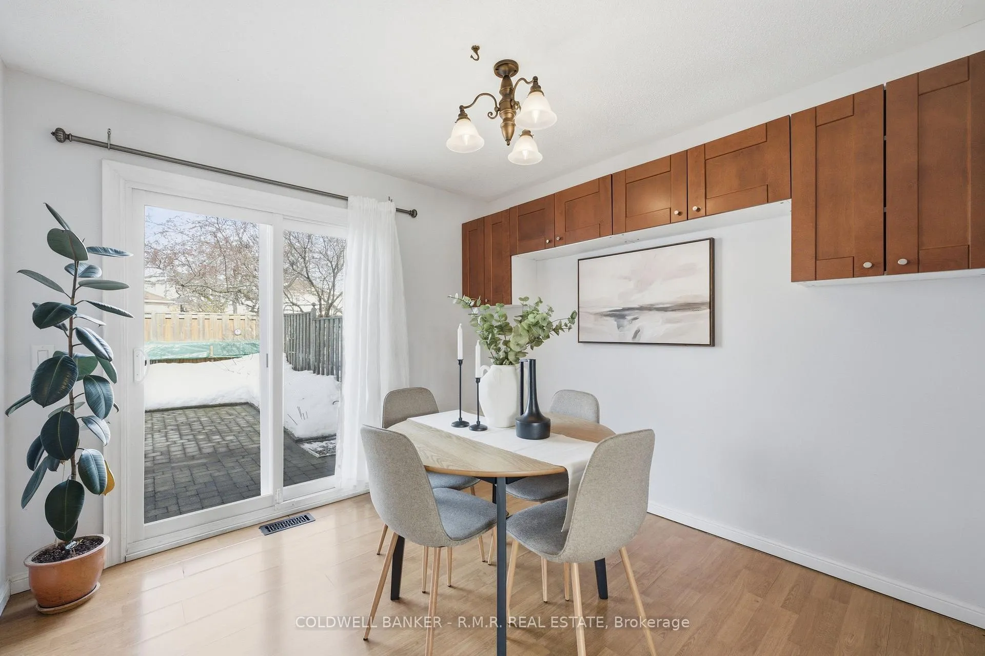 Photo 11 of 15 Greengrove Way, Whitby, Rolling Acres — HOMEH