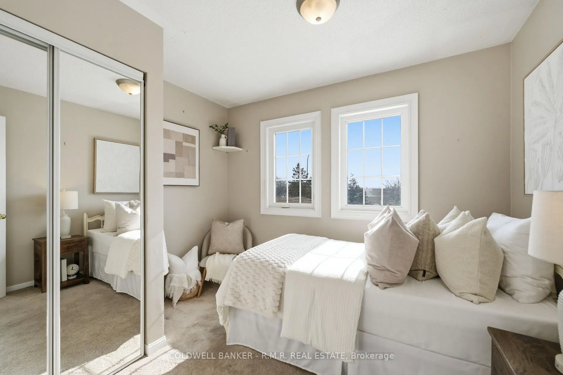 Photo 23 of 15 Greengrove Way, Whitby, Rolling Acres — HOMEH