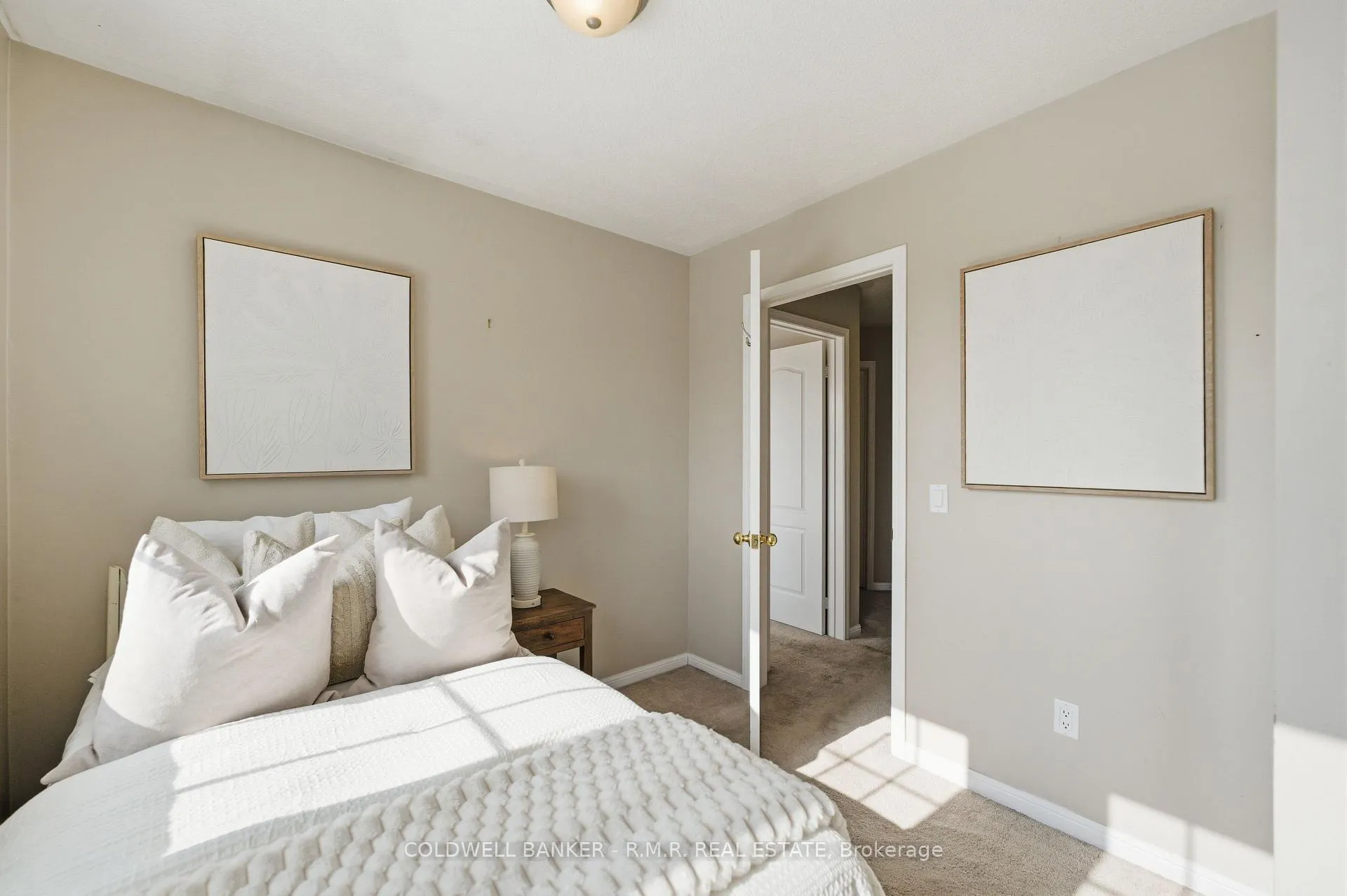 Photo 24 of 15 Greengrove Way, Whitby, Rolling Acres — HOMEH
