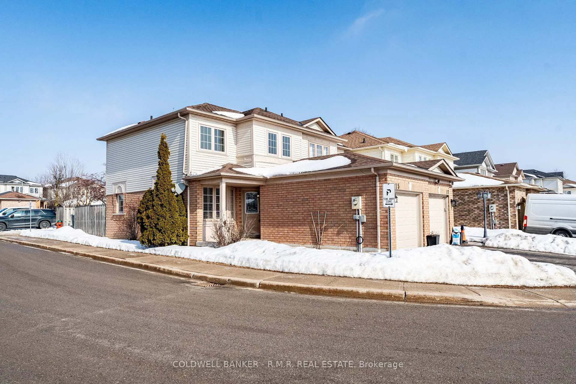 Photo 42 of 15 Greengrove Way, Whitby, Rolling Acres — HOMEH