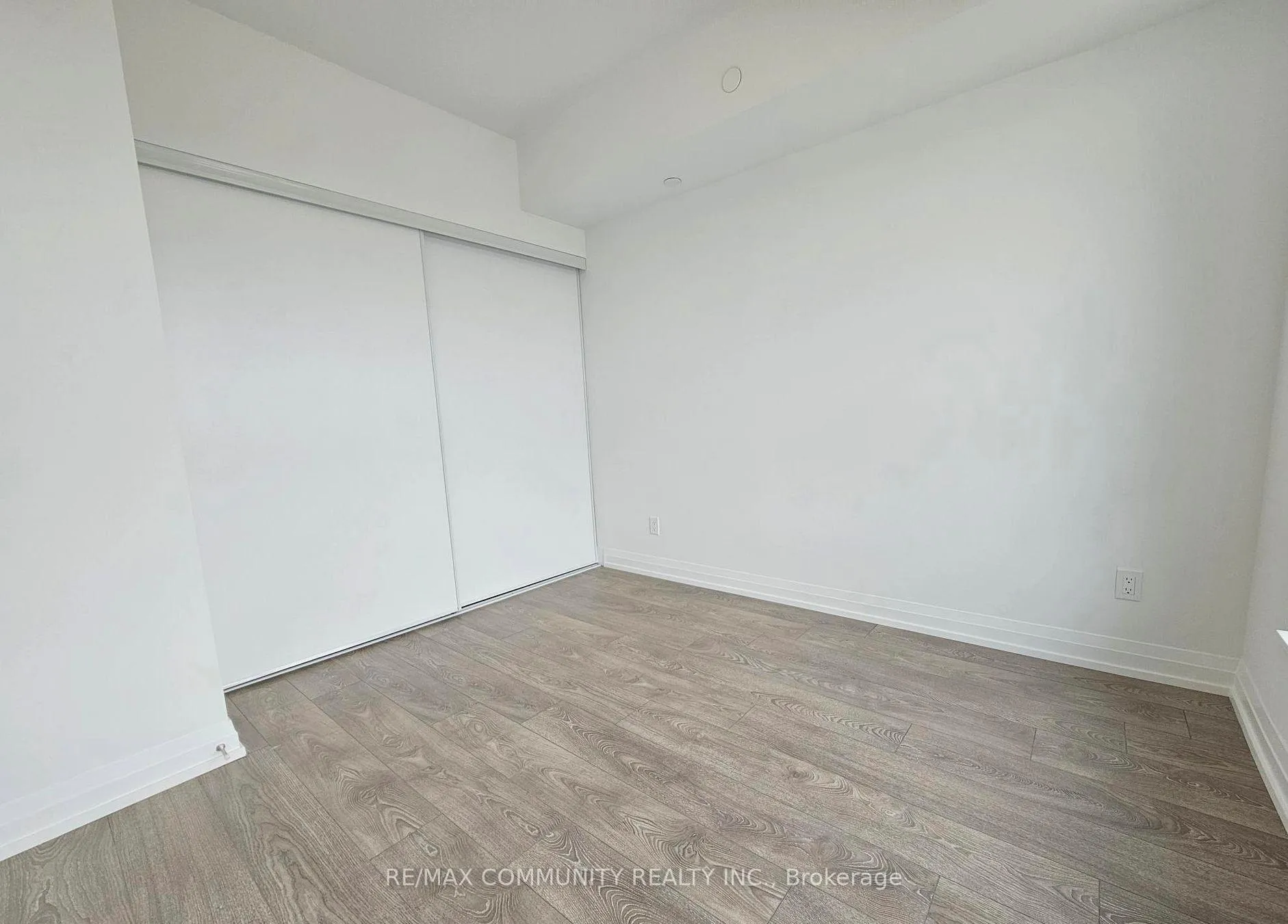 Photo 10 of Unit 2709, 286 Main Street, Toronto, East End-Danforth — HOMEH