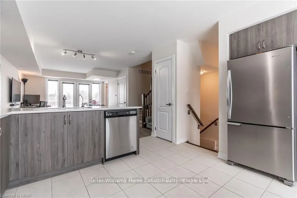 Photo 31 of 293 Law Drive, Guelph, Grange Road — HOMEH