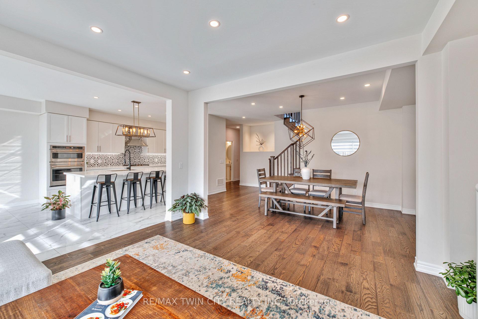 Photo 7 of 110 Haldimand Street, Kitchener — HOMEH
