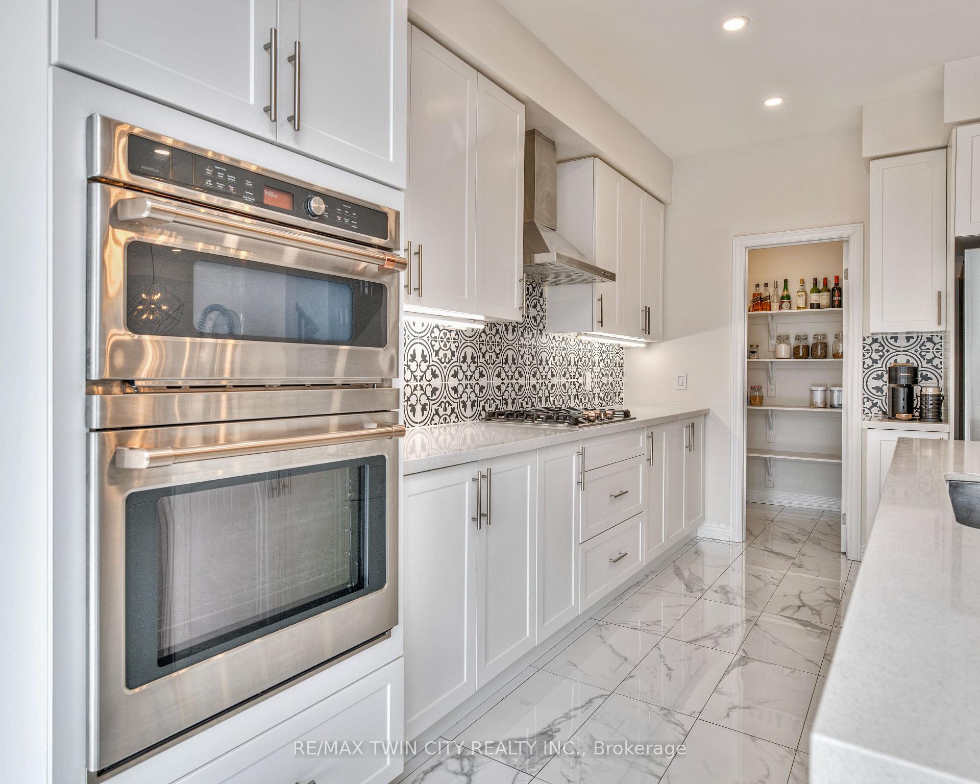 Photo 11 of 110 Haldimand Street, Kitchener — HOMEH