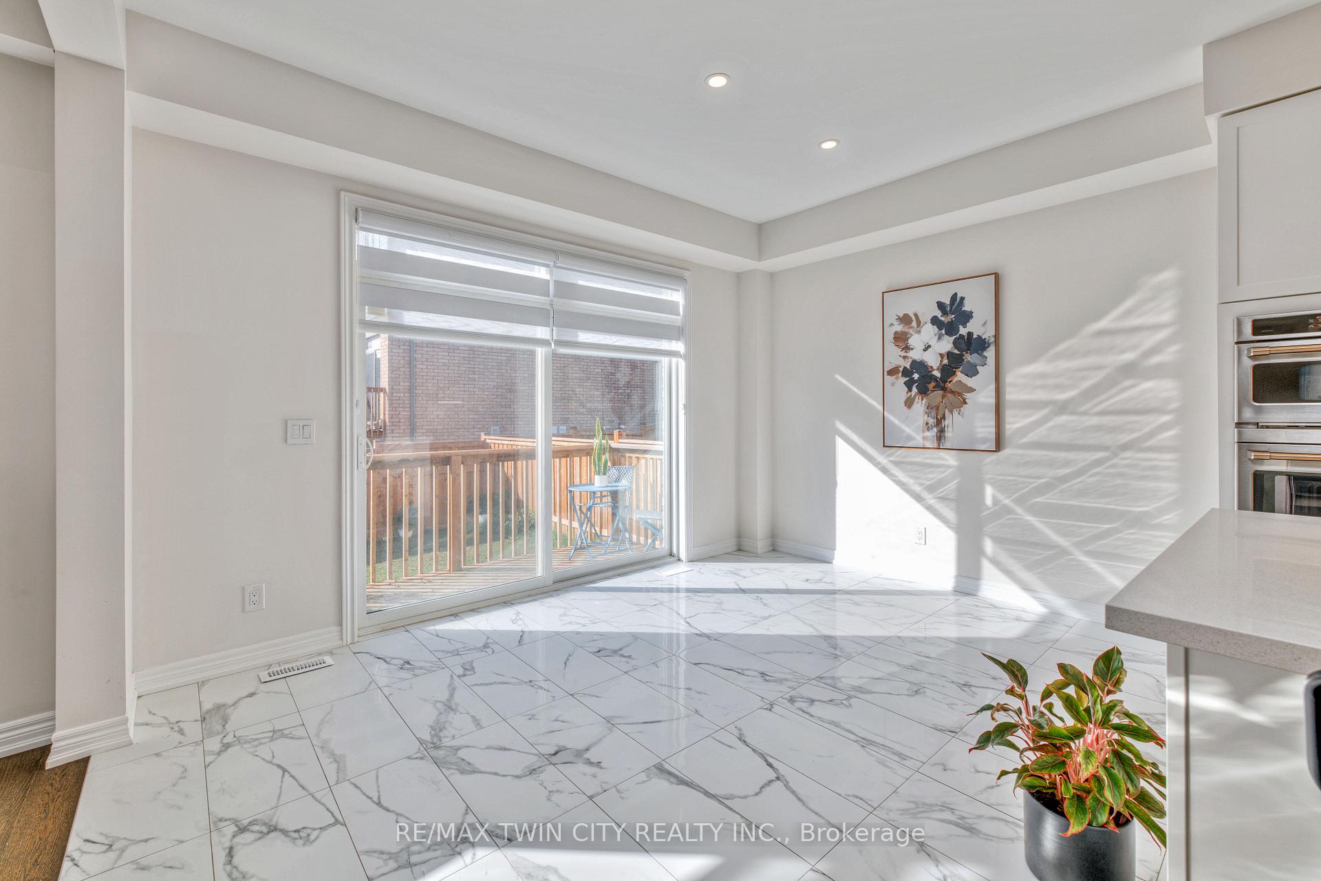 Photo 13 of 110 Haldimand Street, Kitchener — HOMEH