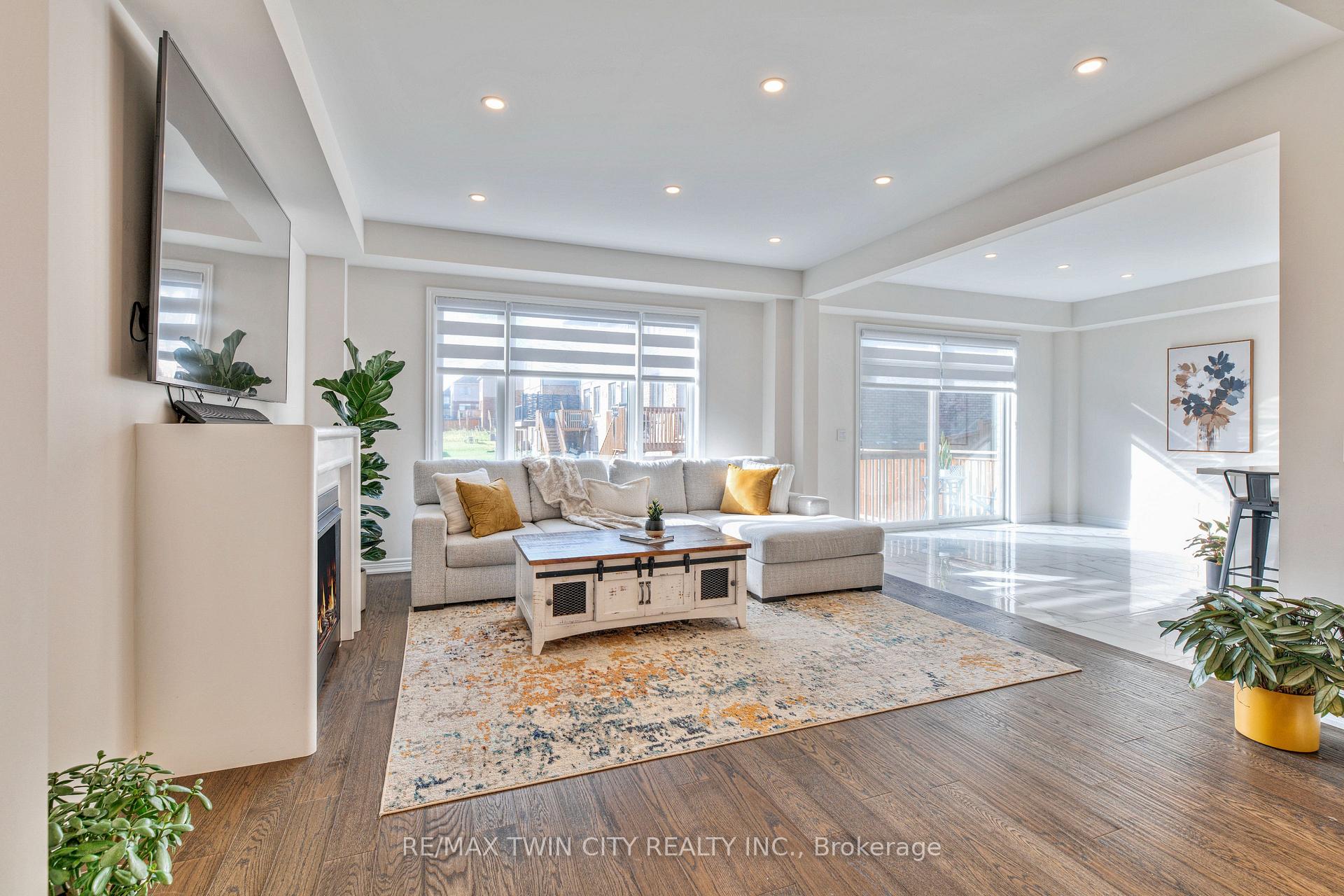 Photo 15 of 110 Haldimand Street, Kitchener — HOMEH