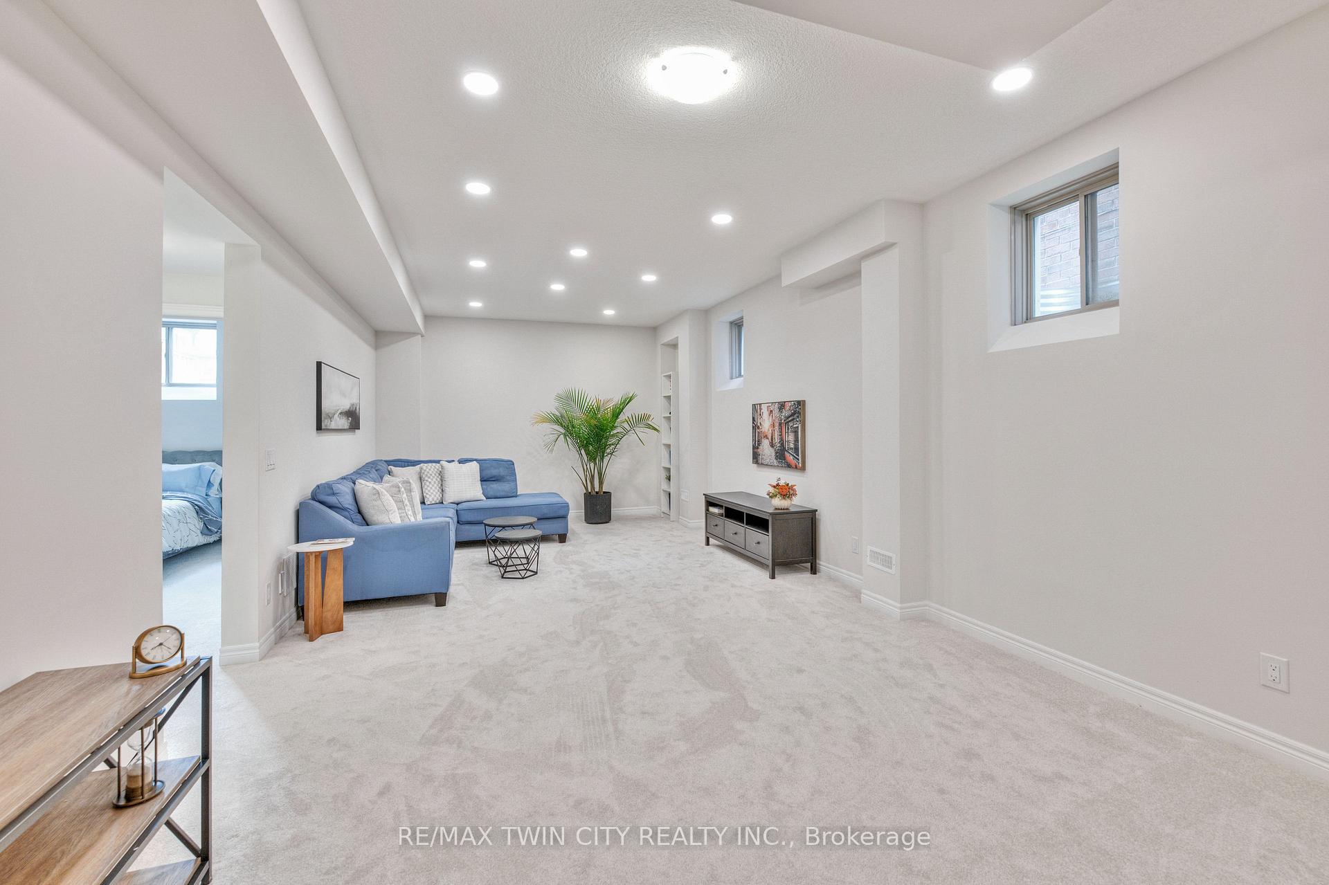 Photo 37 of 110 Haldimand Street, Kitchener — HOMEH