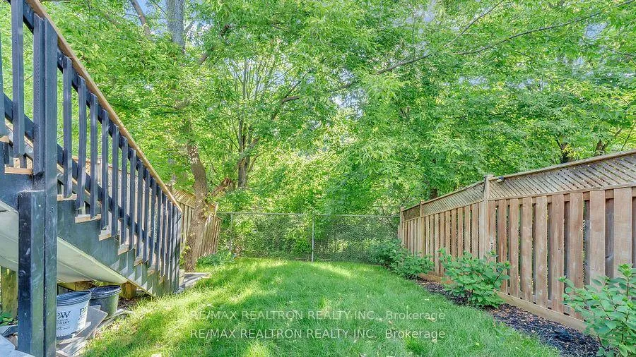 Photo 36 of 22 Macintyre Lane, Ajax, Northwest Ajax — HOMEH