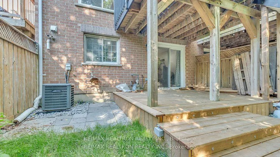 Photo 38 of 22 Macintyre Lane, Ajax, Northwest Ajax — HOMEH