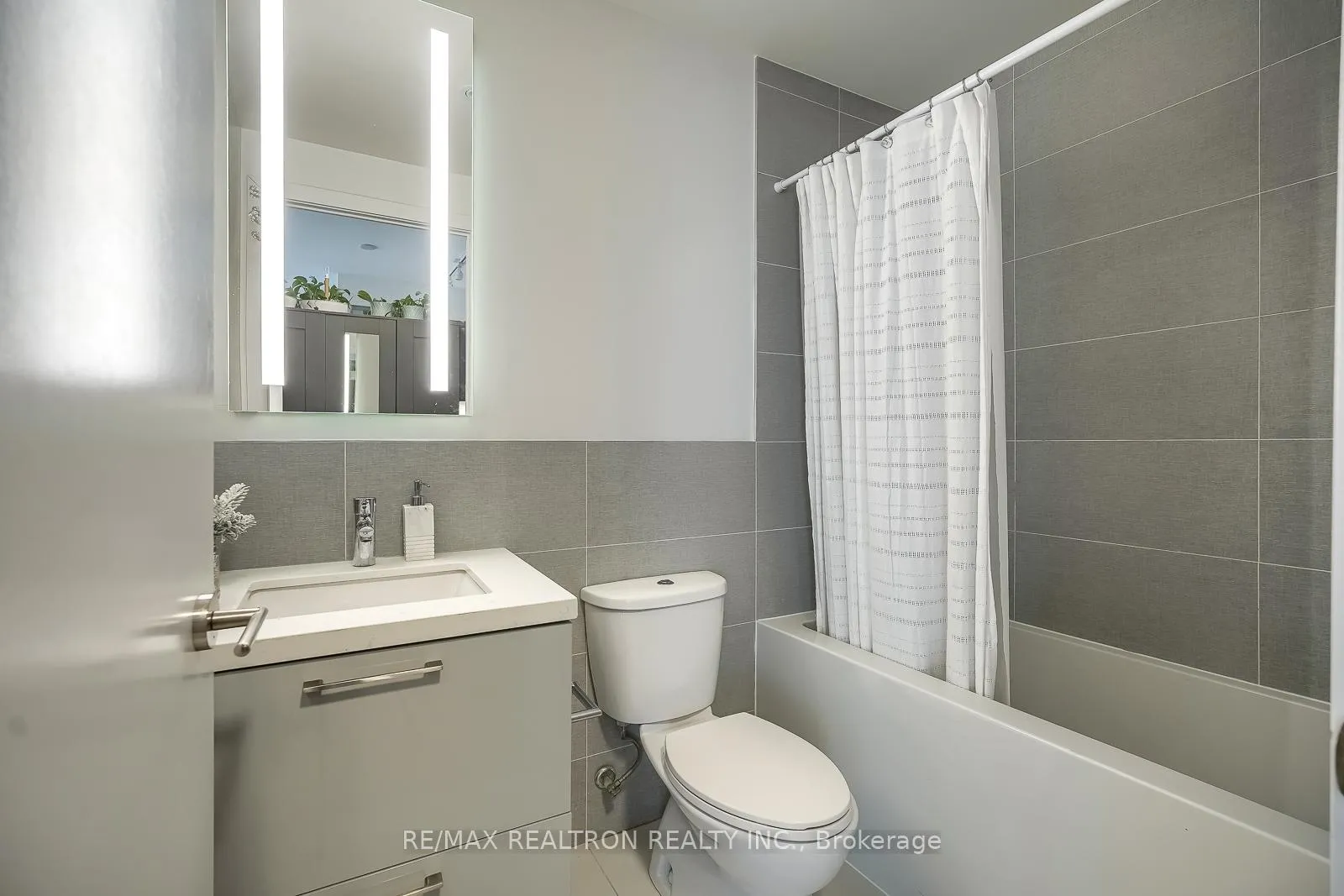 Photo 22 of Unit 2707, 1 Grandview Avenue, Markham, Thornhill — HOMEH