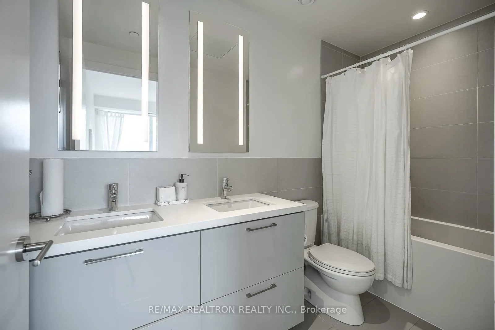 Photo 26 of Unit 2707, 1 Grandview Avenue, Markham, Thornhill — HOMEH