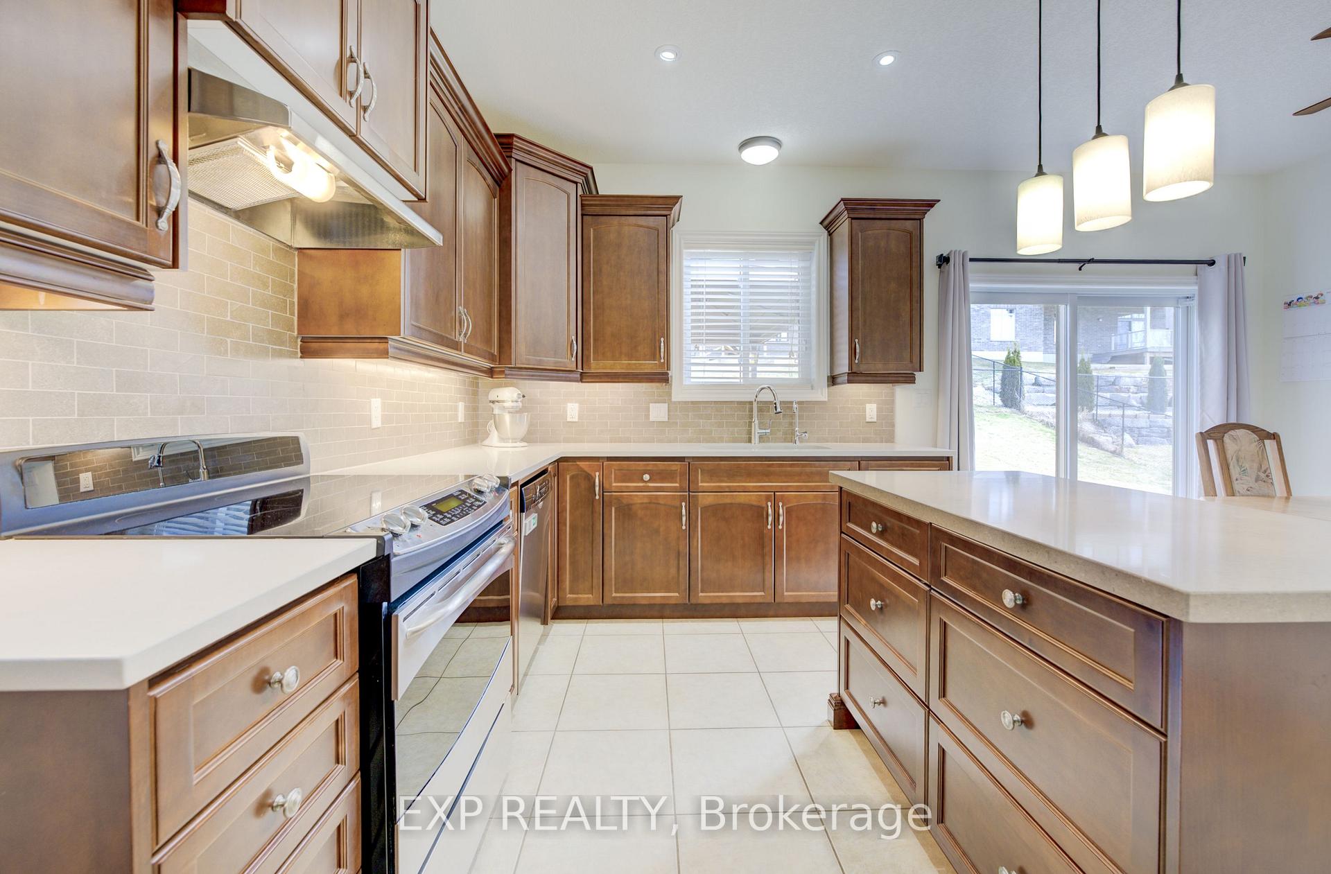 Photo 17 of 165 River Run Road, Mapleton, Rural Mapleton — HOMEH
