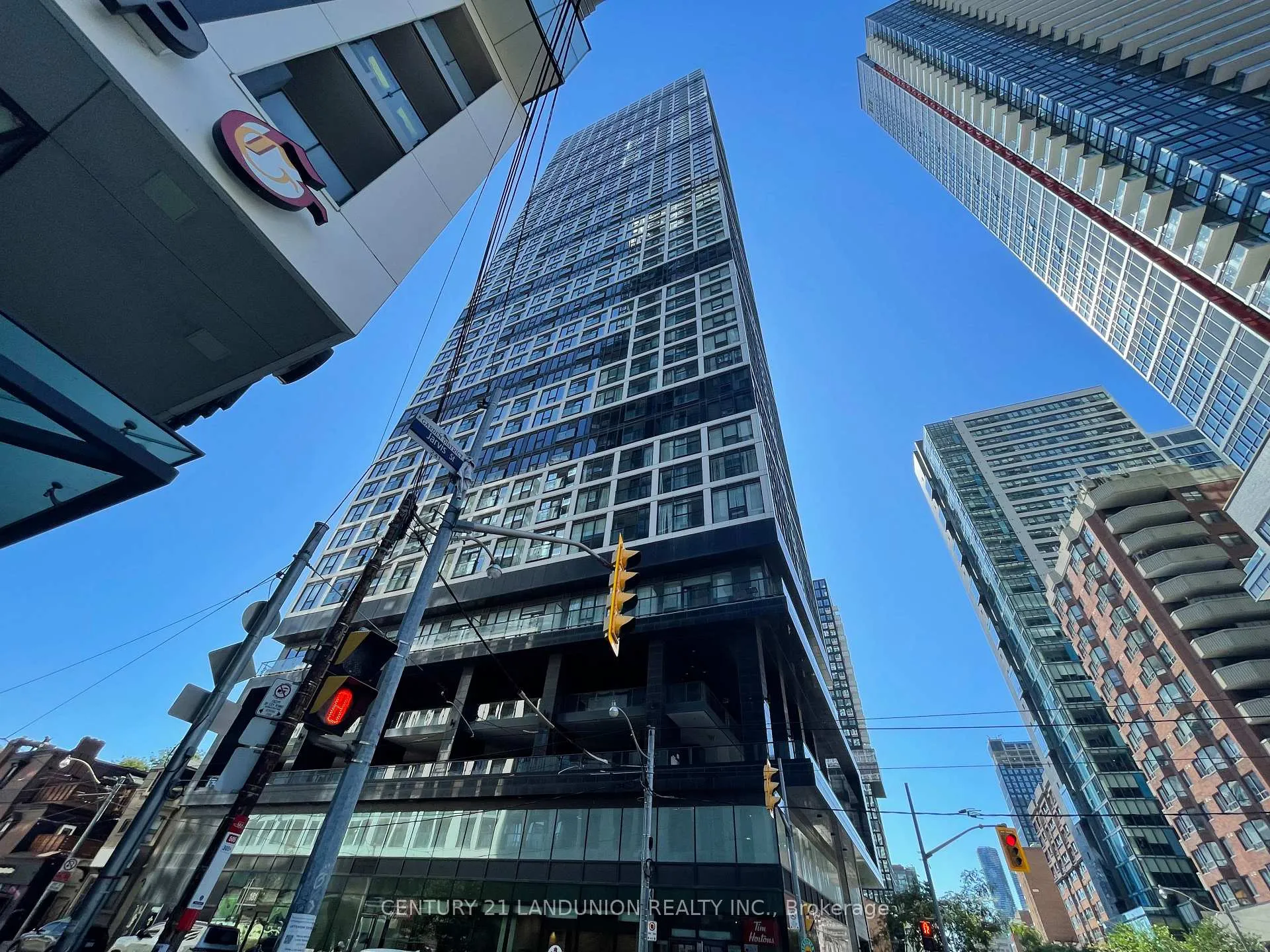 Front of Unit 2905, 181 Dundas Street E