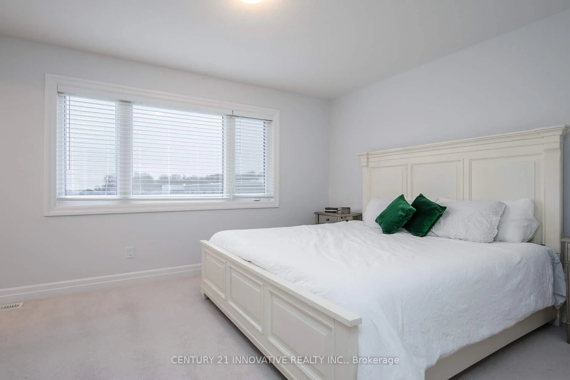 Photo 12 of 92 Pony Way S, Kitchener — HOMEH