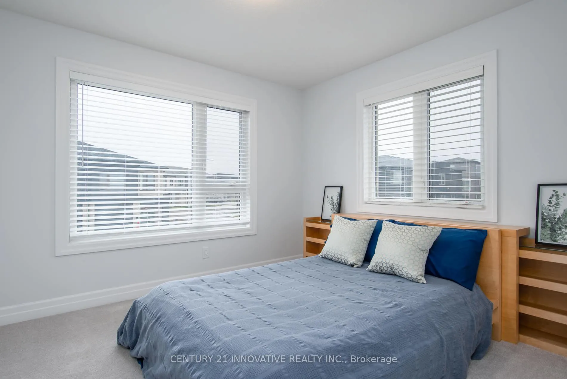 Photo 14 of 92 Pony Way S, Kitchener — HOMEH