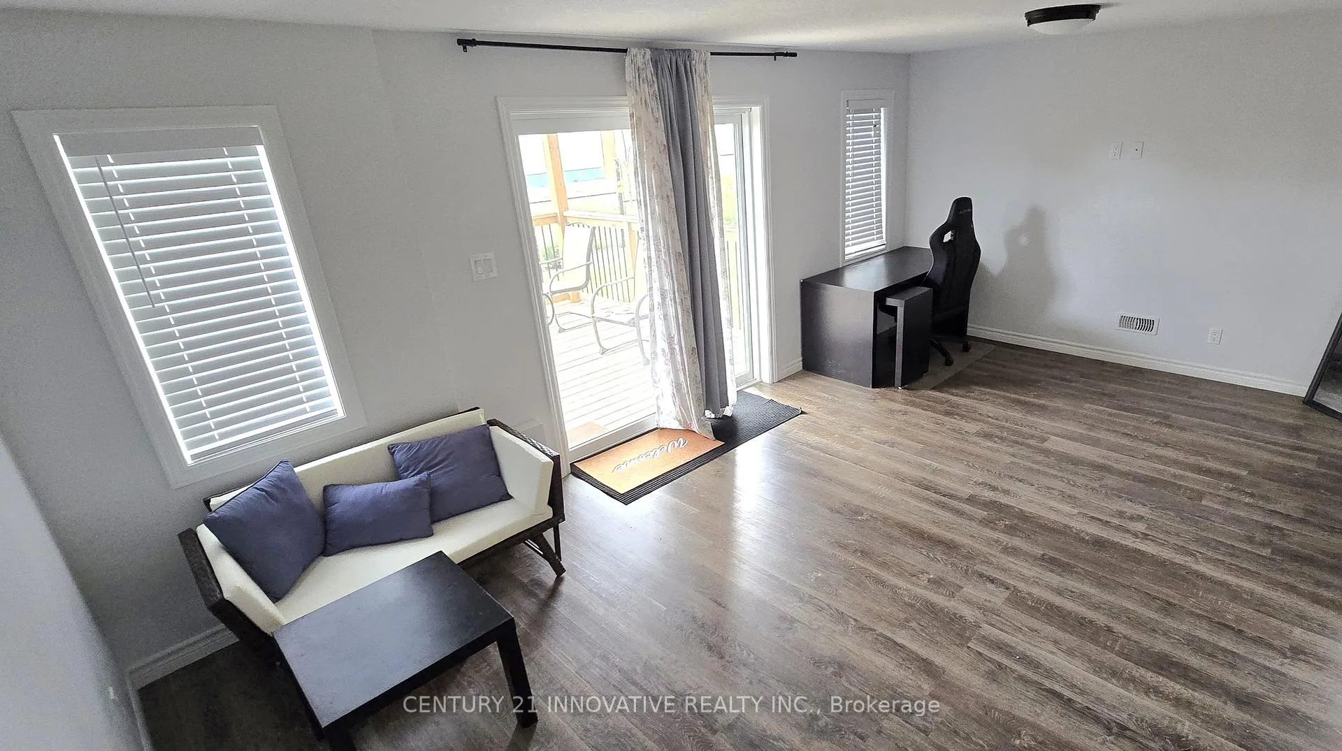 Photo 22 of 92 Pony Way S, Kitchener — HOMEH