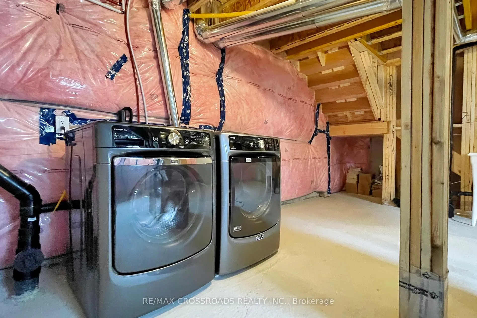Photo 28 of 34 Avani Avenue, Markham, Rural Markham — HOMEH