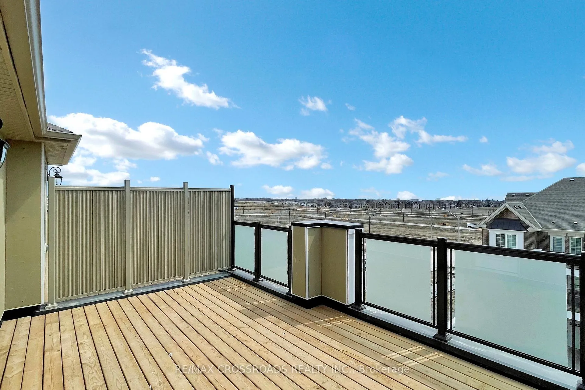 Photo 30 of 34 Avani Avenue, Markham, Rural Markham — HOMEH