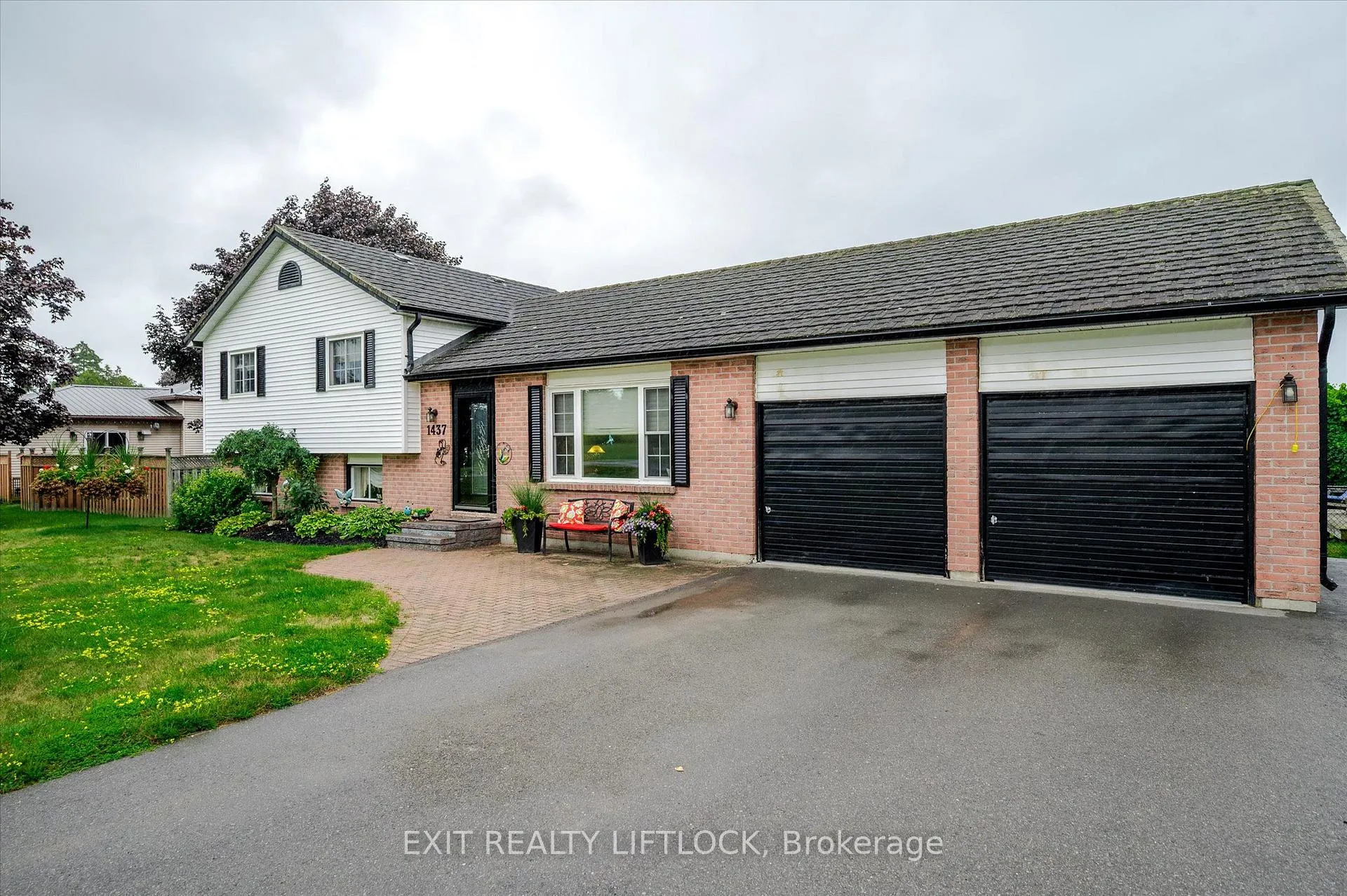 Photo 2 of 1437 Stewart Line, Cavan Monaghan, Cavan Twp — HOMEH