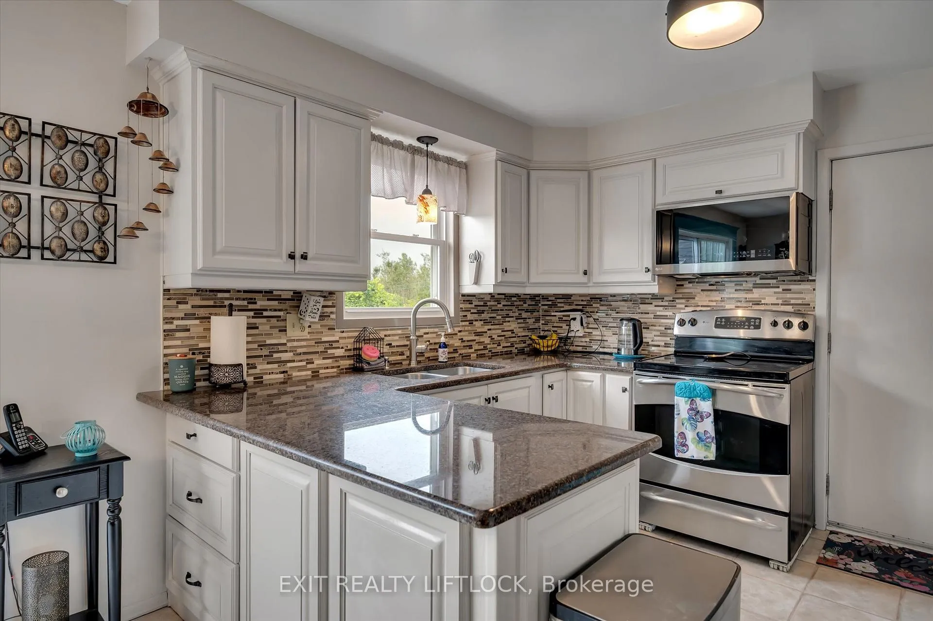 Photo 3 of 1437 Stewart Line, Cavan Monaghan, Cavan Twp — HOMEH