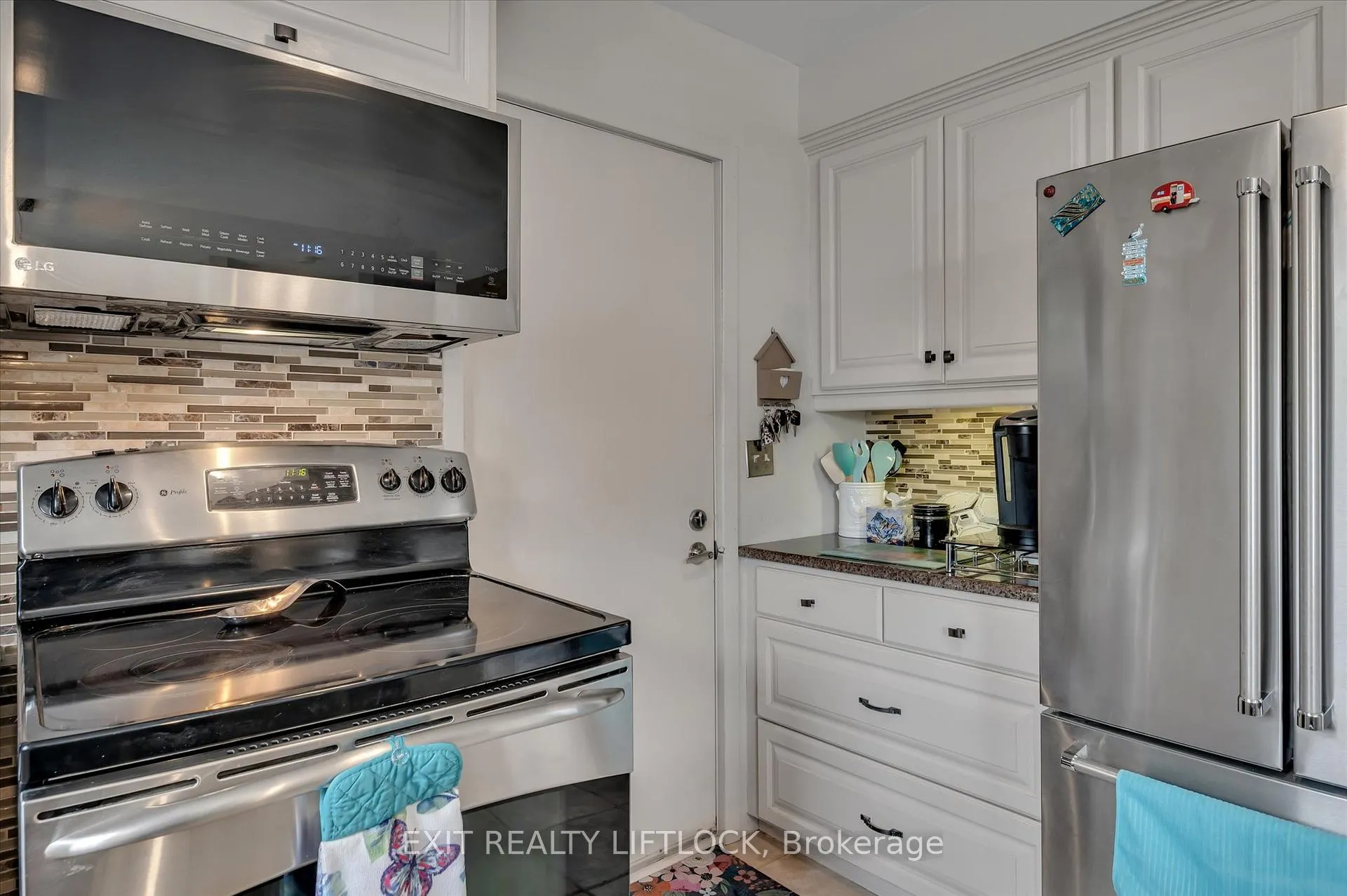 Photo 4 of 1437 Stewart Line, Cavan Monaghan, Cavan Twp — HOMEH