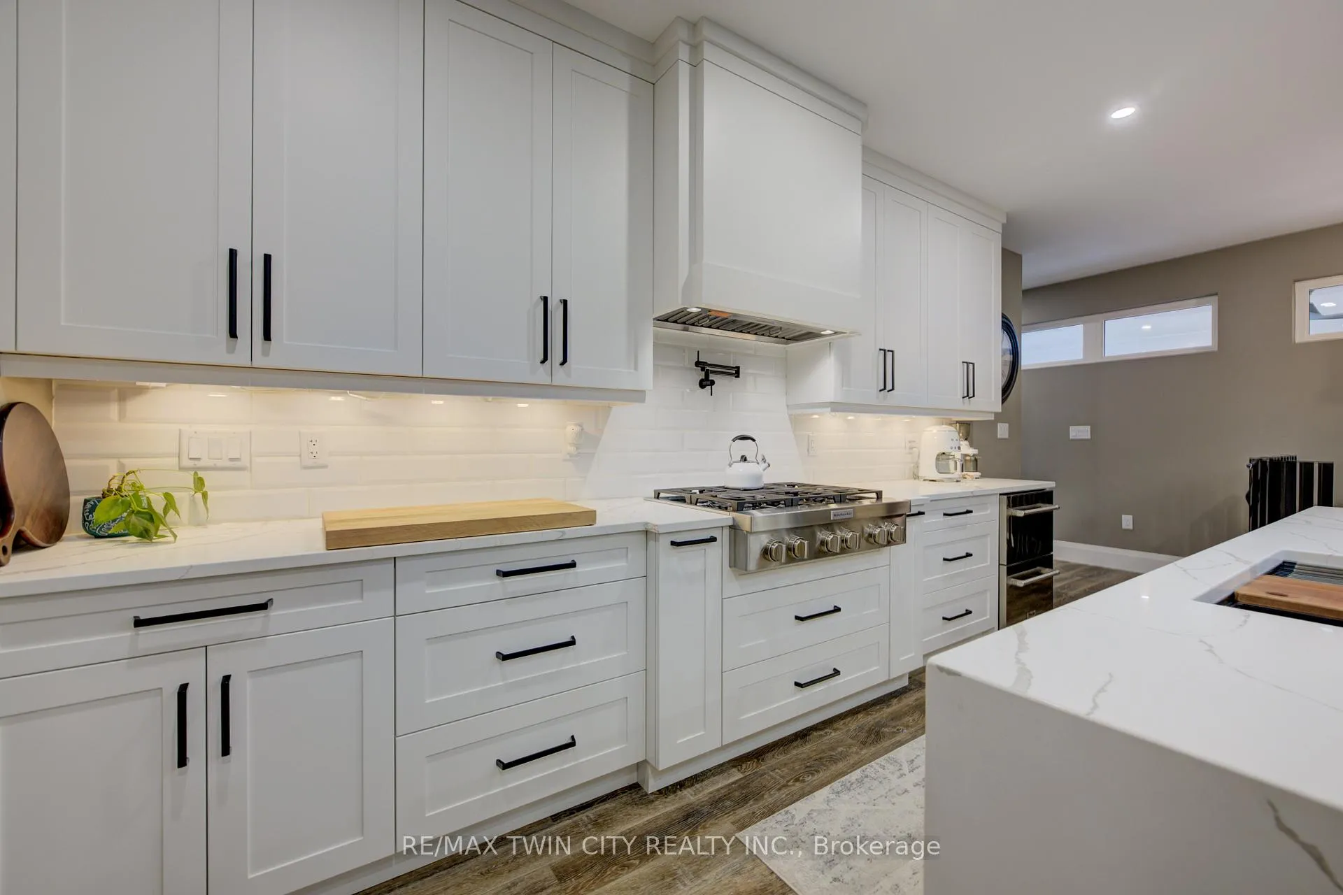 Photo 6 of 43711 Adelaide Street, Huron East, Brussels — HOMEH