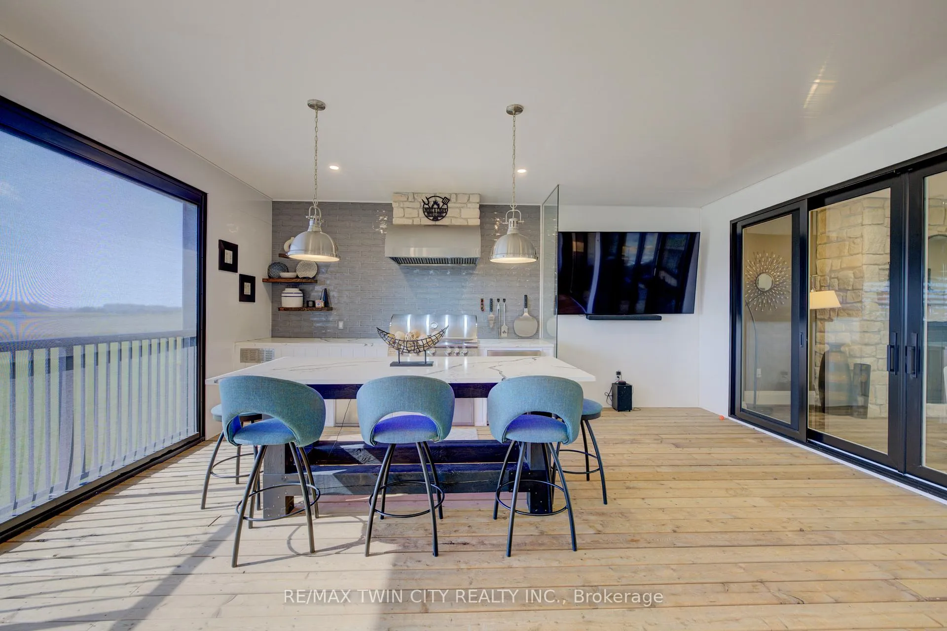 Photo 14 of 43711 Adelaide Street, Huron East, Brussels — HOMEH