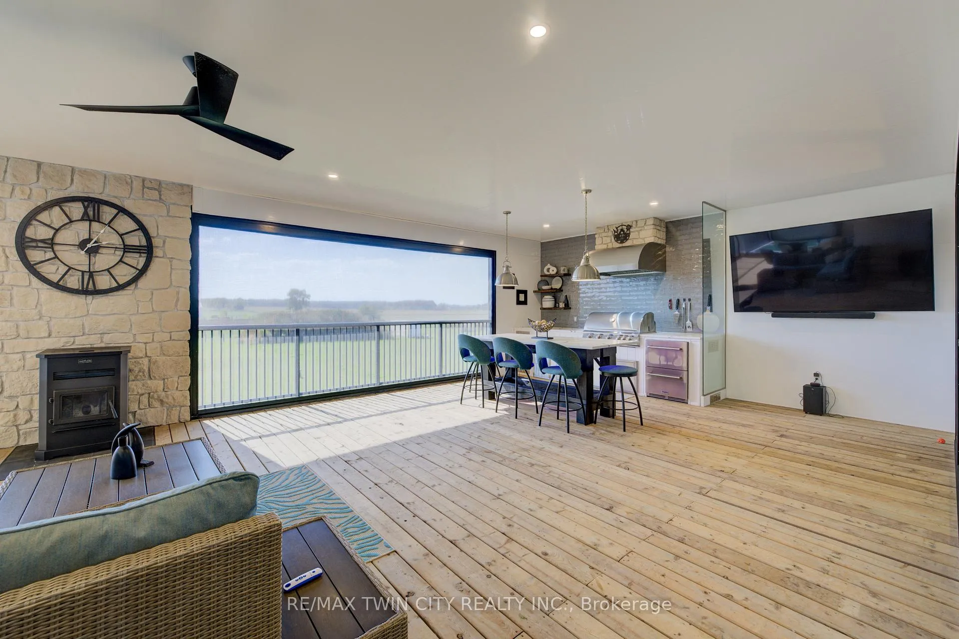 Photo 17 of 43711 Adelaide Street, Huron East, Brussels — HOMEH