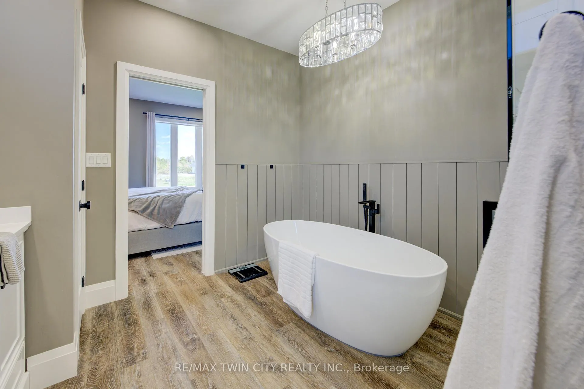 Photo 20 of 43711 Adelaide Street, Huron East, Brussels — HOMEH