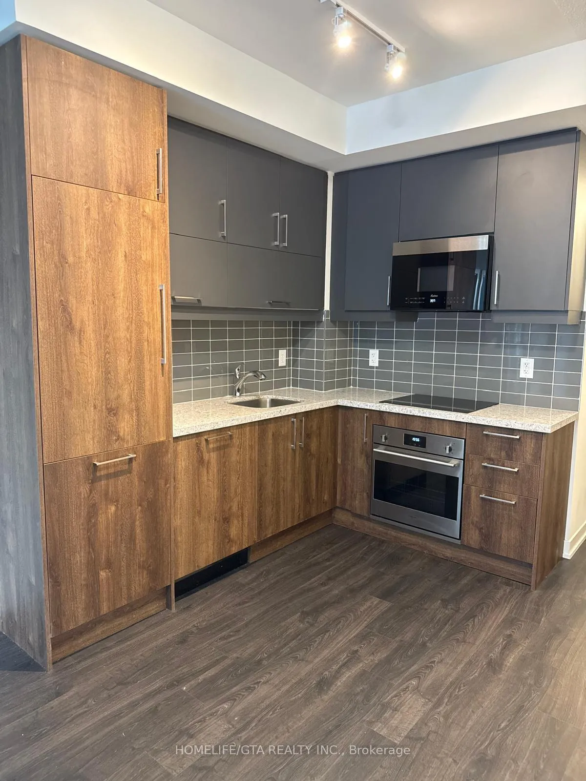 Photo 8 of Unit 519A, 8119 Birchmount Road, Markham, Unionville — HOMEH