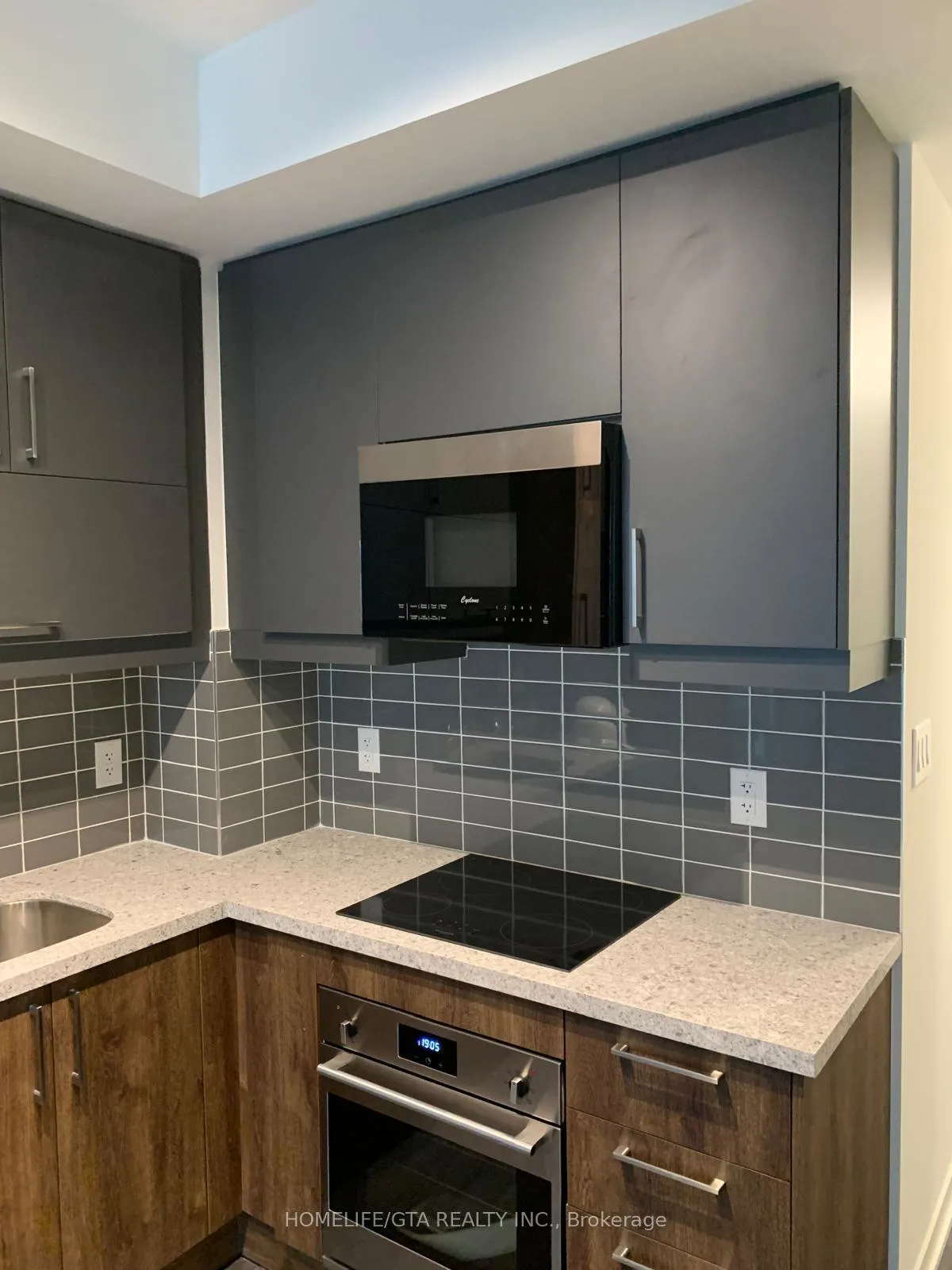 Photo 10 of Unit 519A, 8119 Birchmount Road, Markham, Unionville — HOMEH