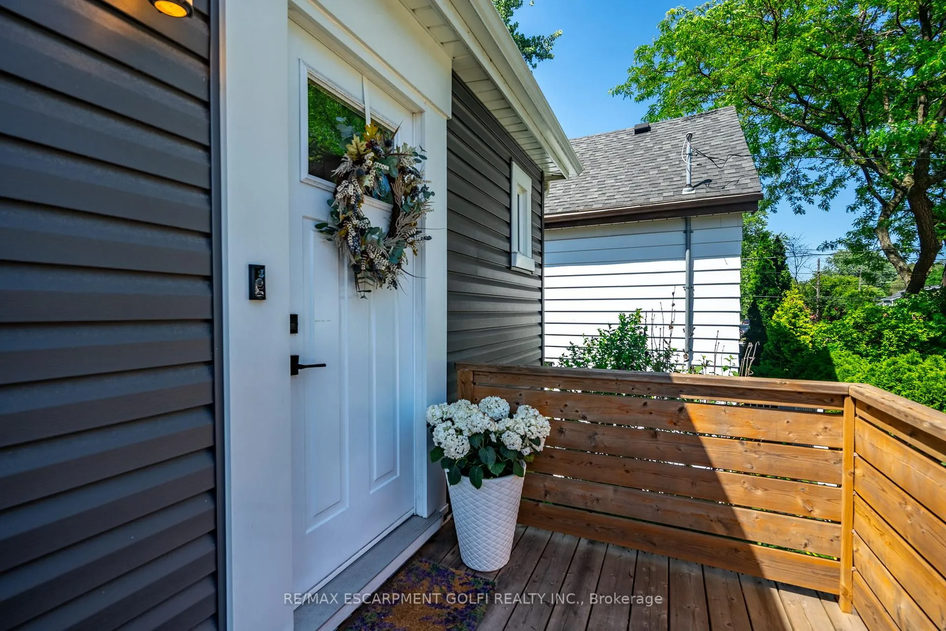 Photo 5 of 208 East 21st Street, Hamilton, Eastmount — HOMEH