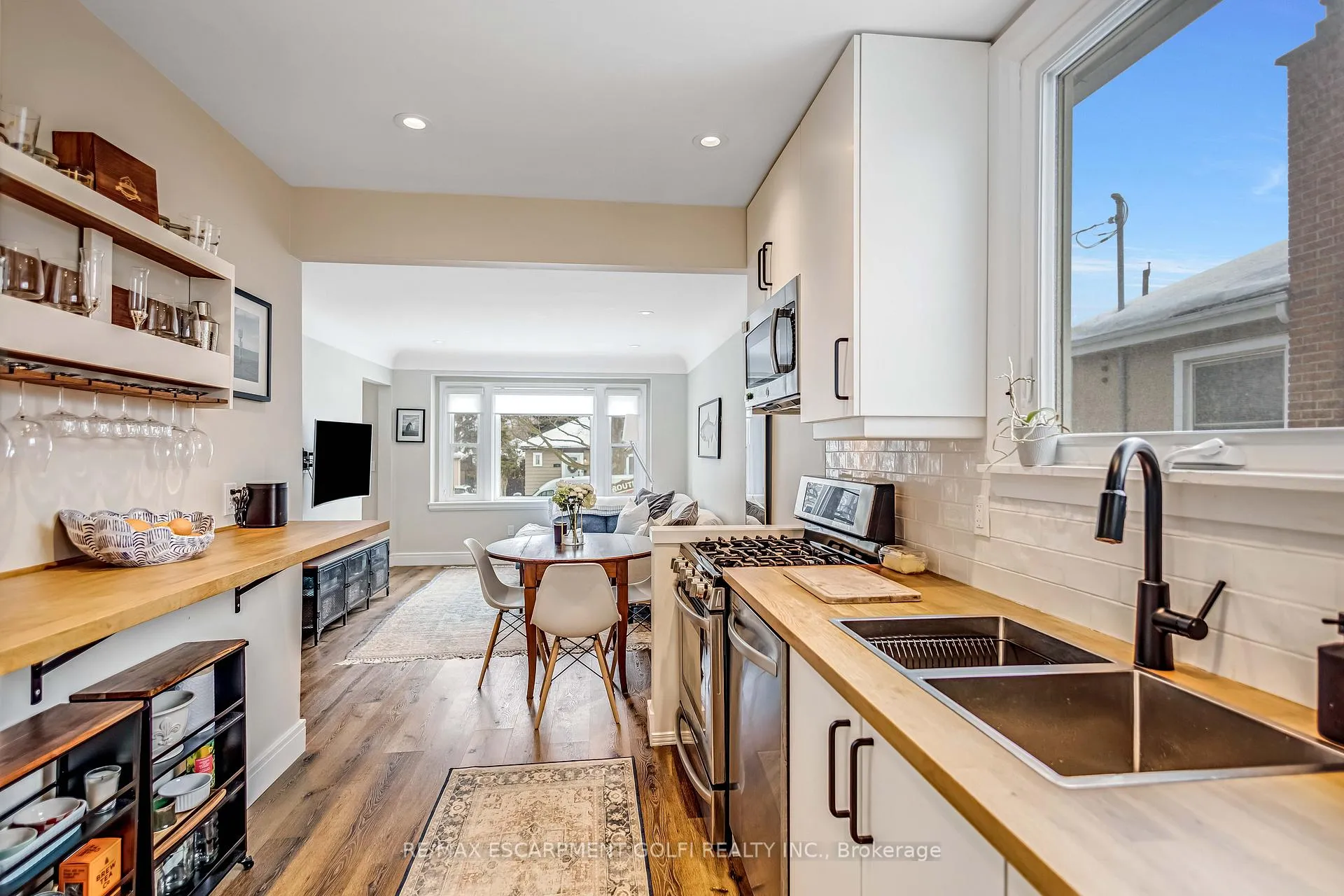 Photo 14 of 208 East 21st Street, Hamilton, Eastmount — HOMEH