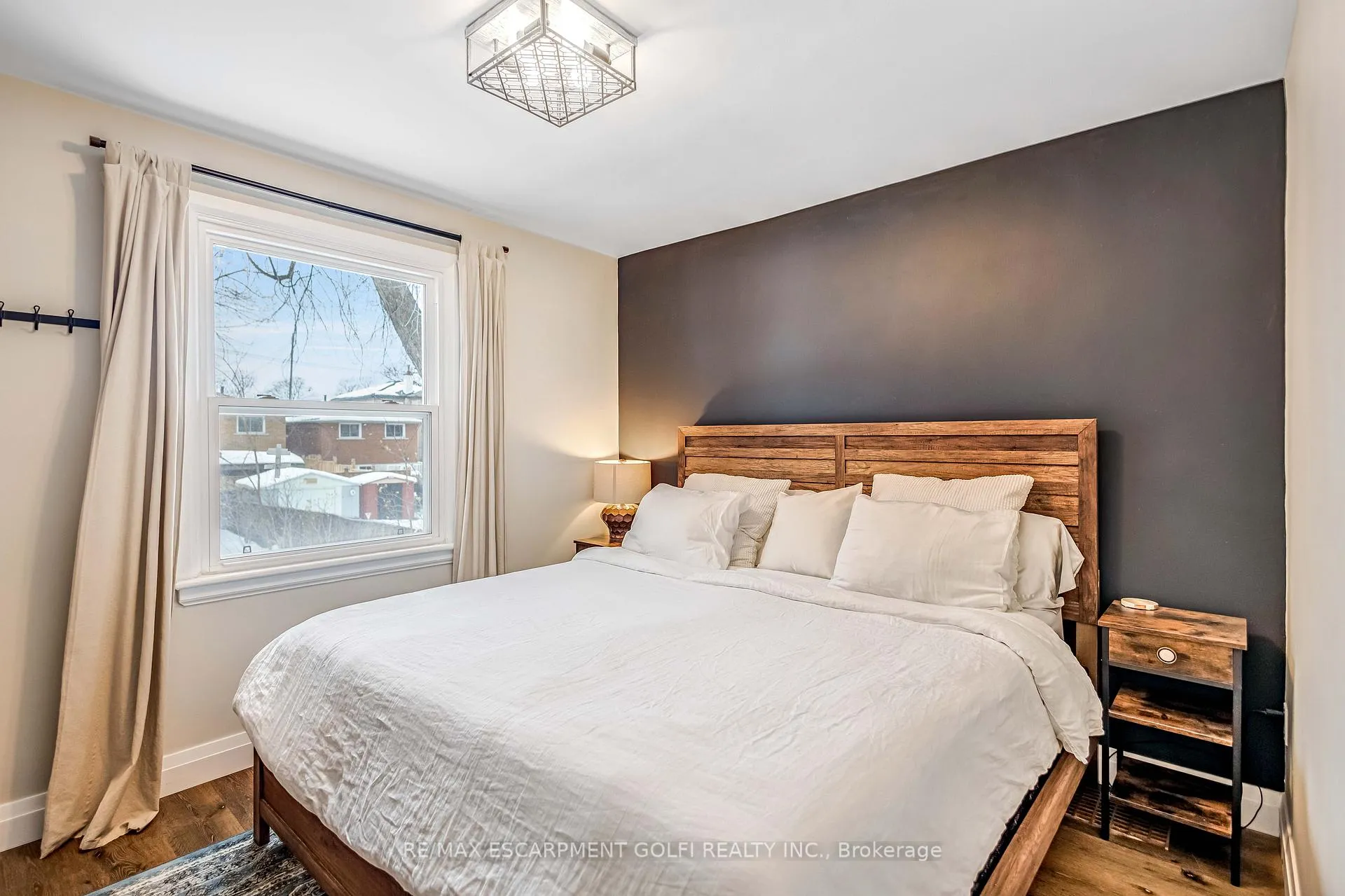 Photo 15 of 208 East 21st Street, Hamilton, Eastmount — HOMEH