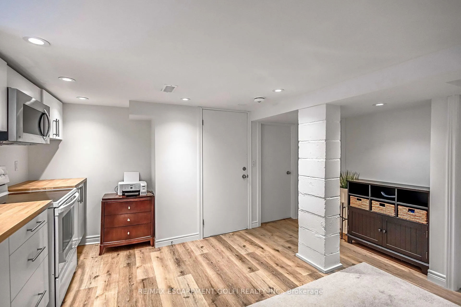 Photo 24 of 208 East 21st Street, Hamilton, Eastmount — HOMEH