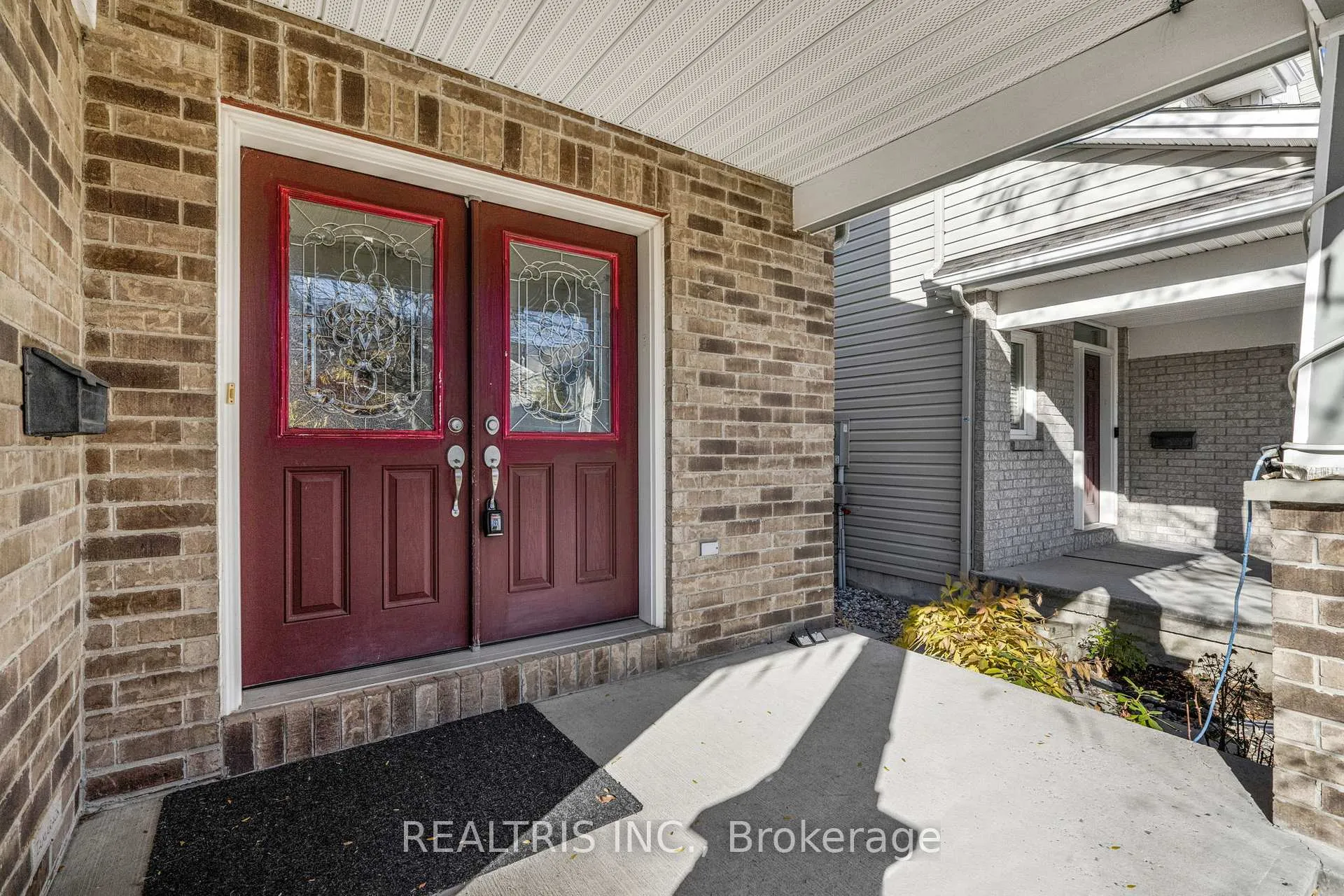 Photo 3 of 471 Creekview Way, Ottawa, Blossom Park/Kemp Park/Findlay Creek — HOMEH