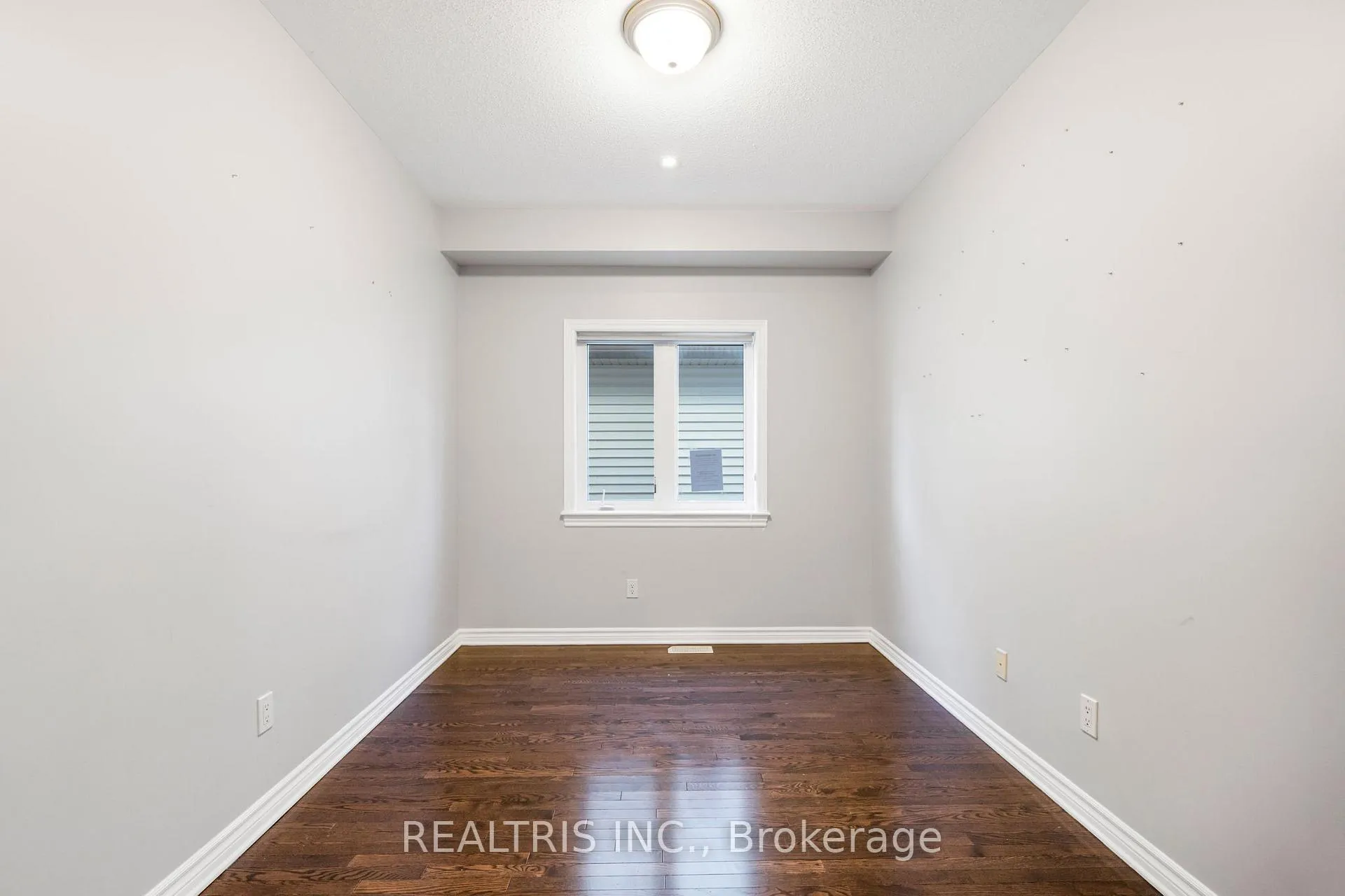 Photo 6 of 471 Creekview Way, Ottawa, Blossom Park/Kemp Park/Findlay Creek — HOMEH