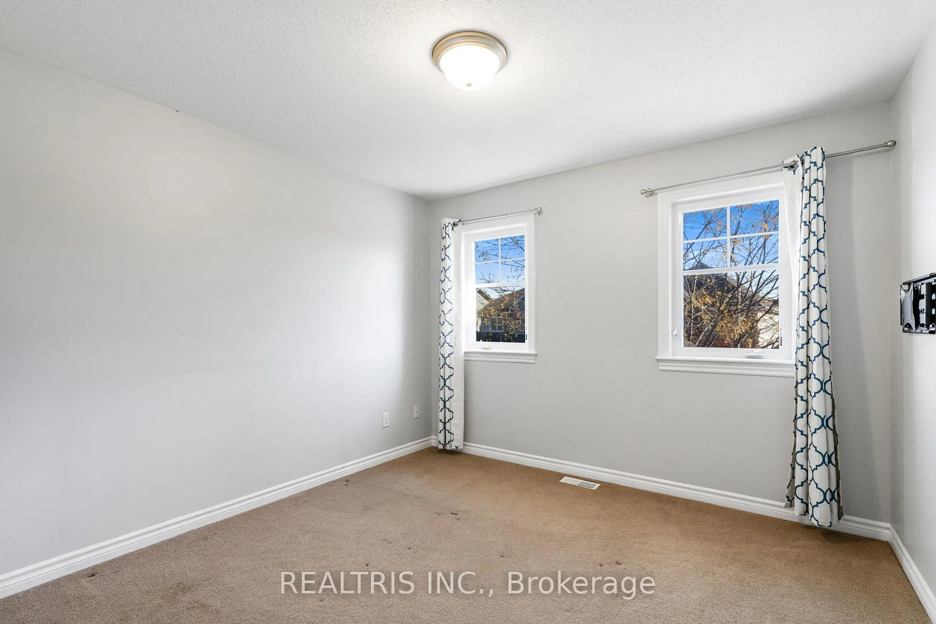 Photo 17 of 471 Creekview Way, Ottawa, Blossom Park/Kemp Park/Findlay Creek — HOMEH
