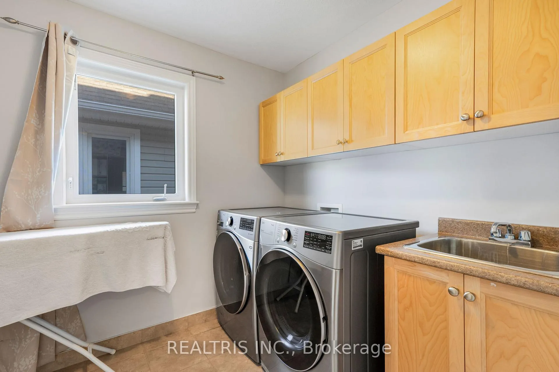 Photo 22 of 471 Creekview Way, Ottawa, Blossom Park/Kemp Park/Findlay Creek — HOMEH