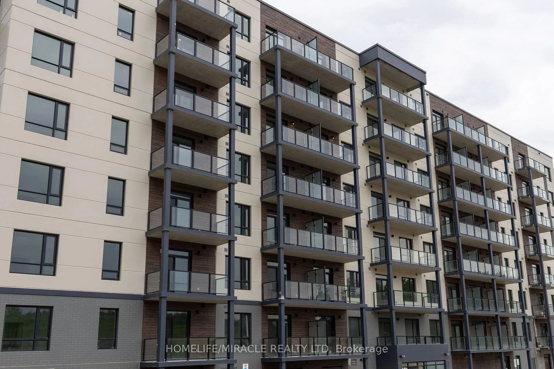 Front of Unit 317B, 181 Elmira Road S