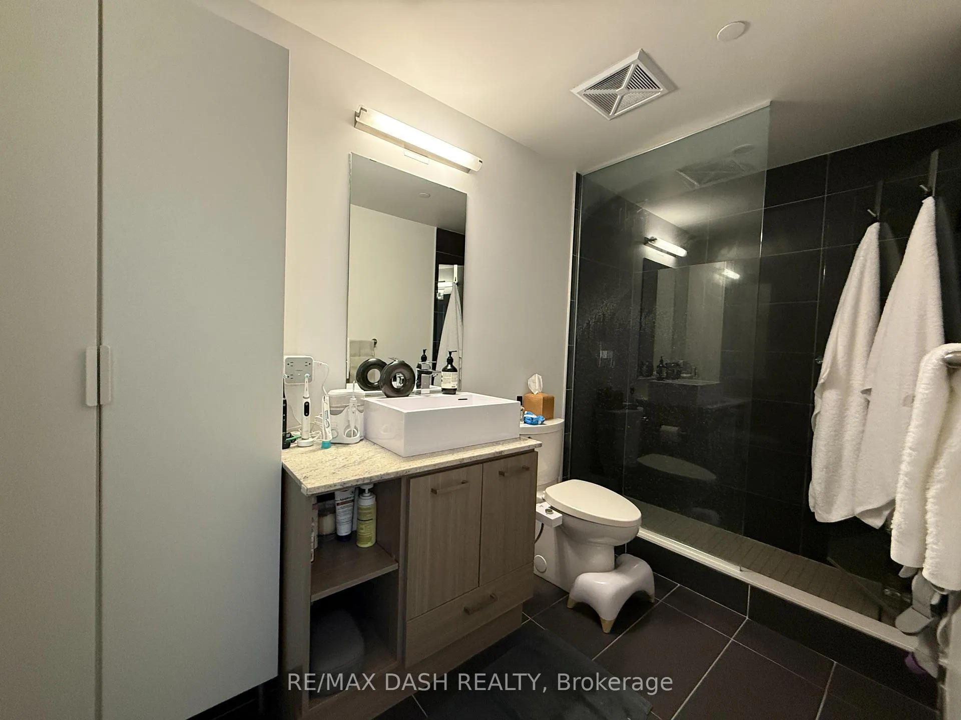 Photo 6 of Unit 413, 170 Chiltern Hill Road, Toronto, Humewood-Cedarvale — HOMEH