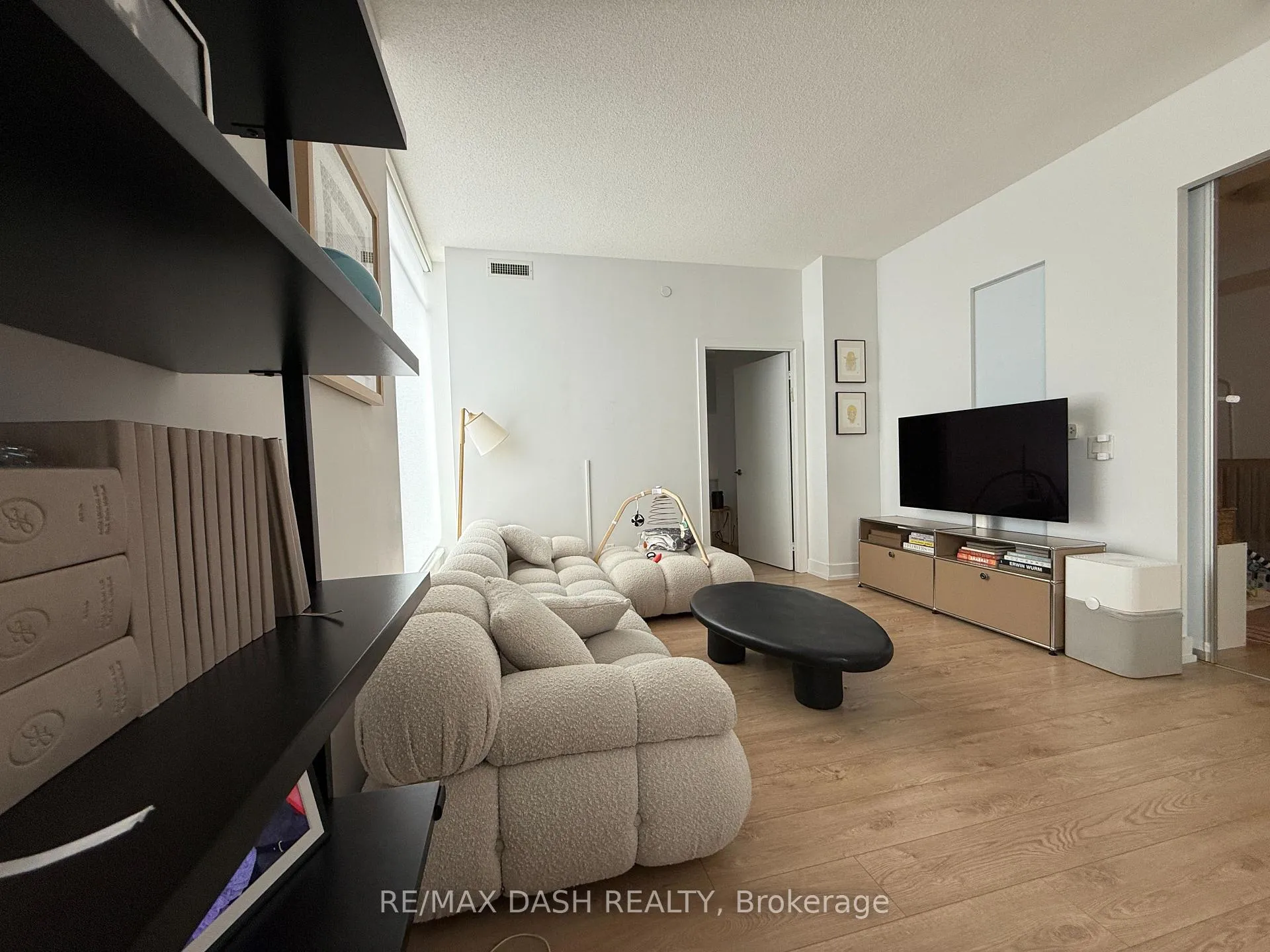 Photo 9 of Unit 413, 170 Chiltern Hill Road, Toronto, Humewood-Cedarvale — HOMEH