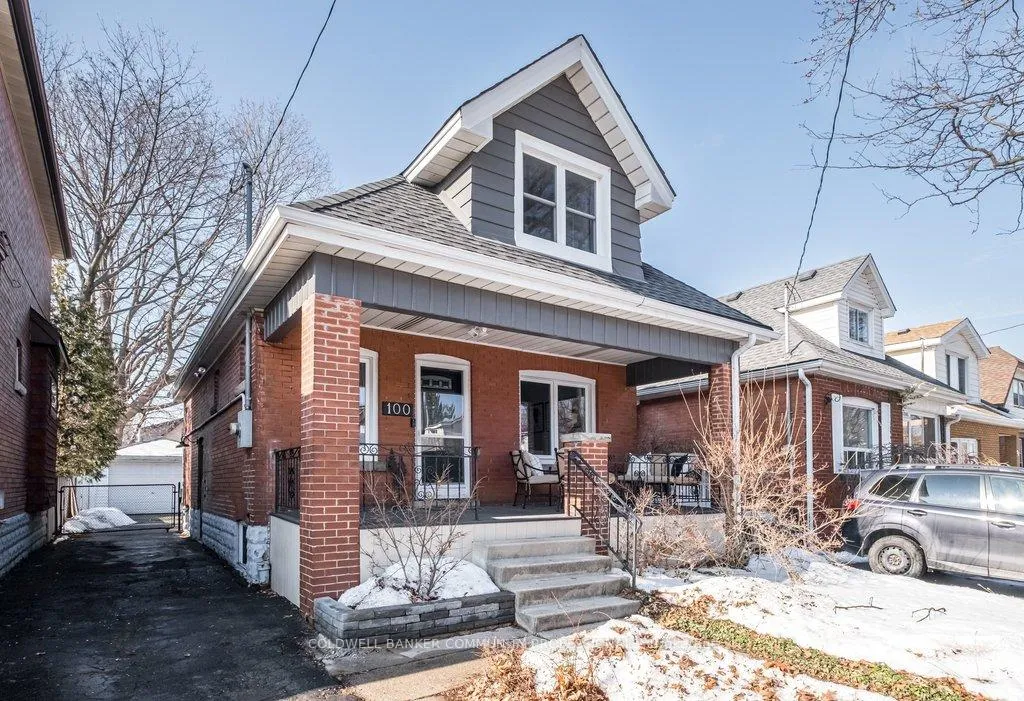 Photo 2 of 100 Graham Avenue S, Hamilton, Delta — HOMEH
