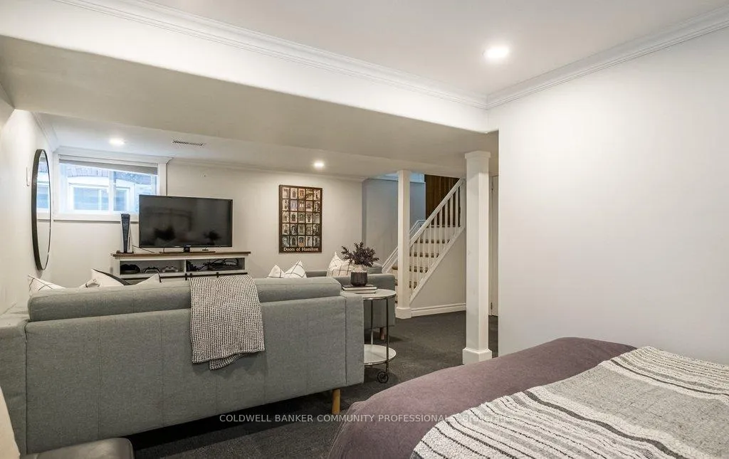 Photo 29 of 100 Graham Avenue S, Hamilton, Delta — HOMEH