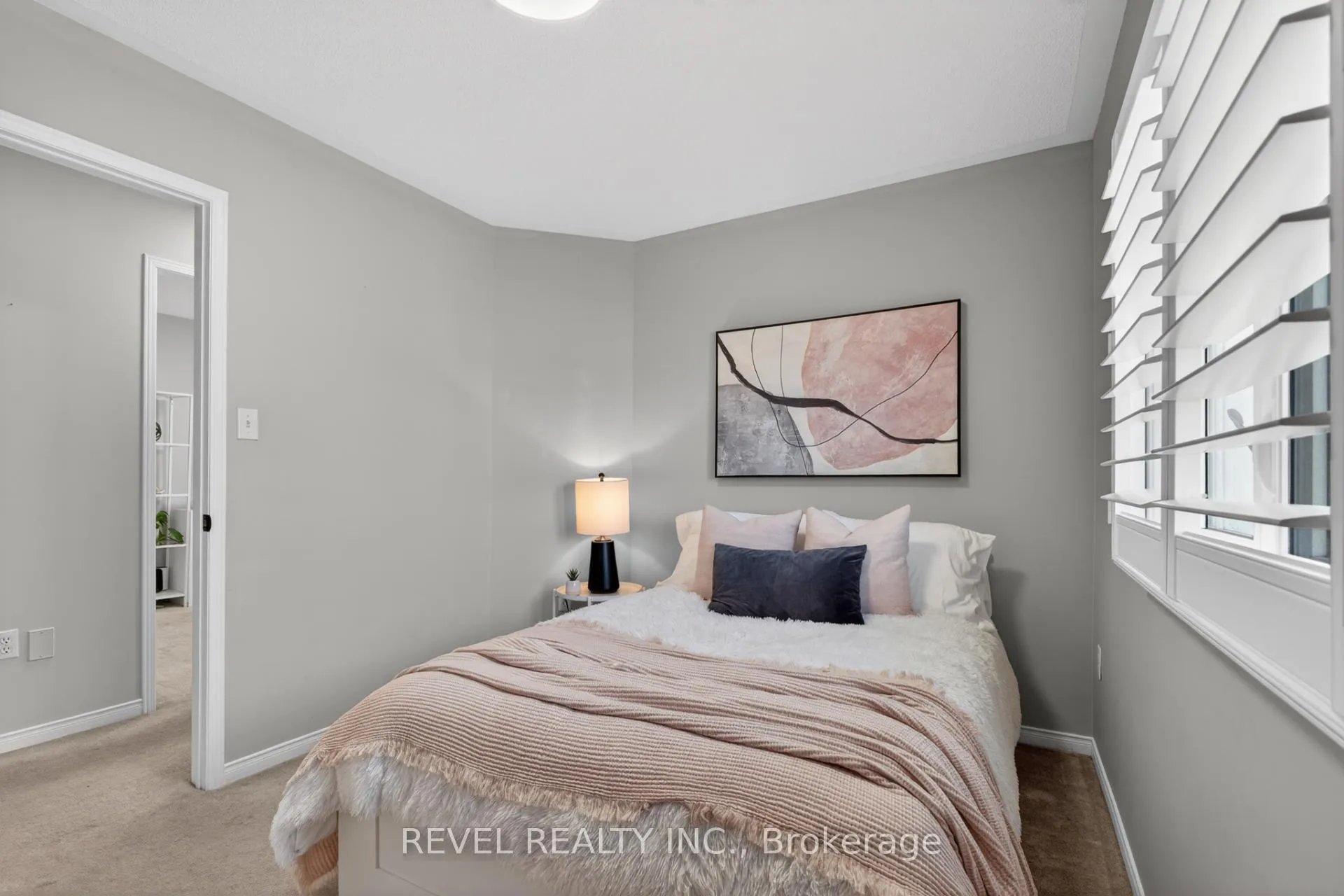Photo 26 of 2286 Seton Crescent, Burlington, Orchard — HOMEH